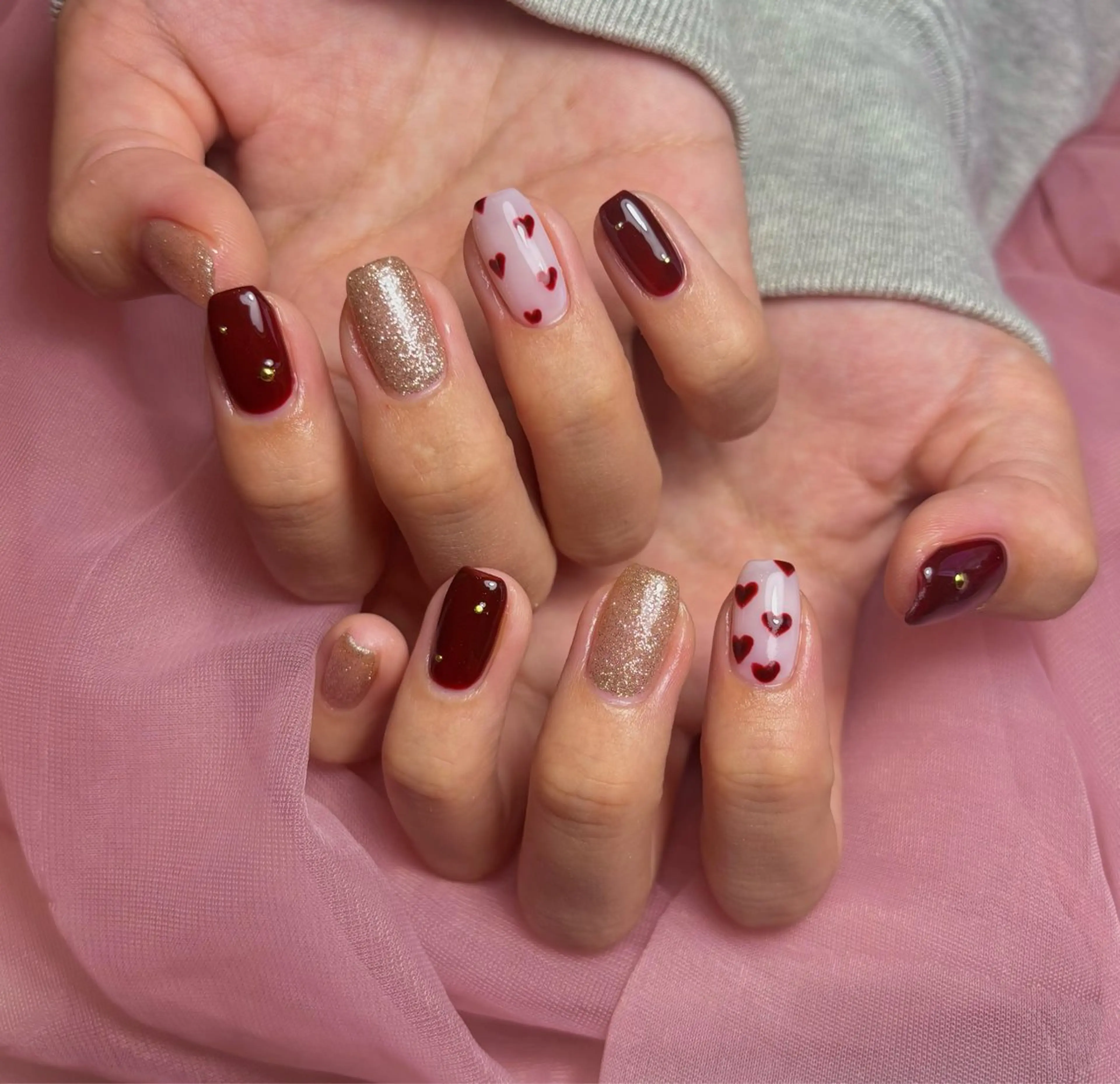 ネイル ハンドネイル 𝐁𝐞𝐥𝐥 𝐦𝐞のネイルデザイン