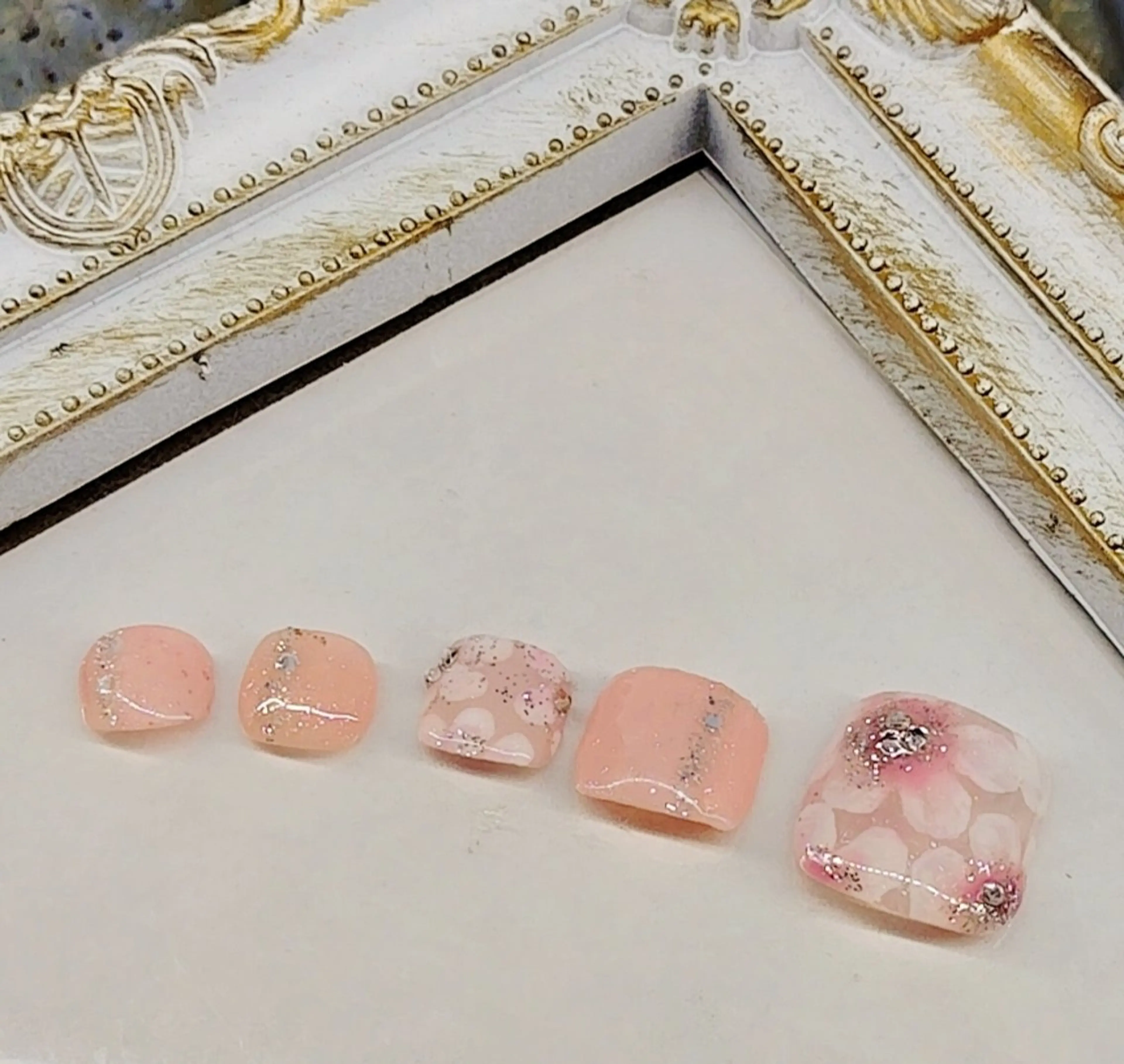 ネイル アートネイル フットネイル Jewel SecretBaseのネイルデザイン