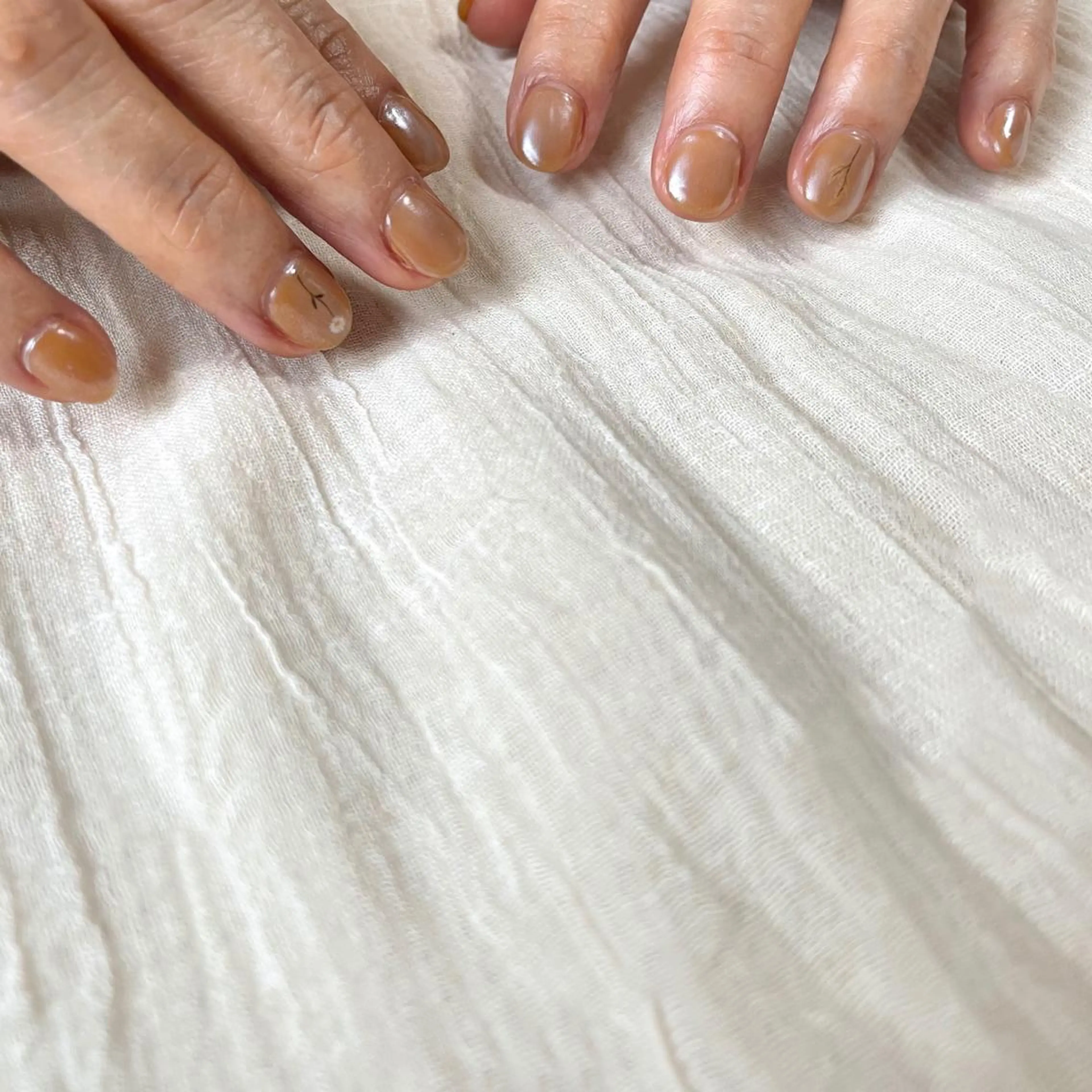 ネイル アートネイル フラワーネイル twoo______ miyuのネイルデザイン