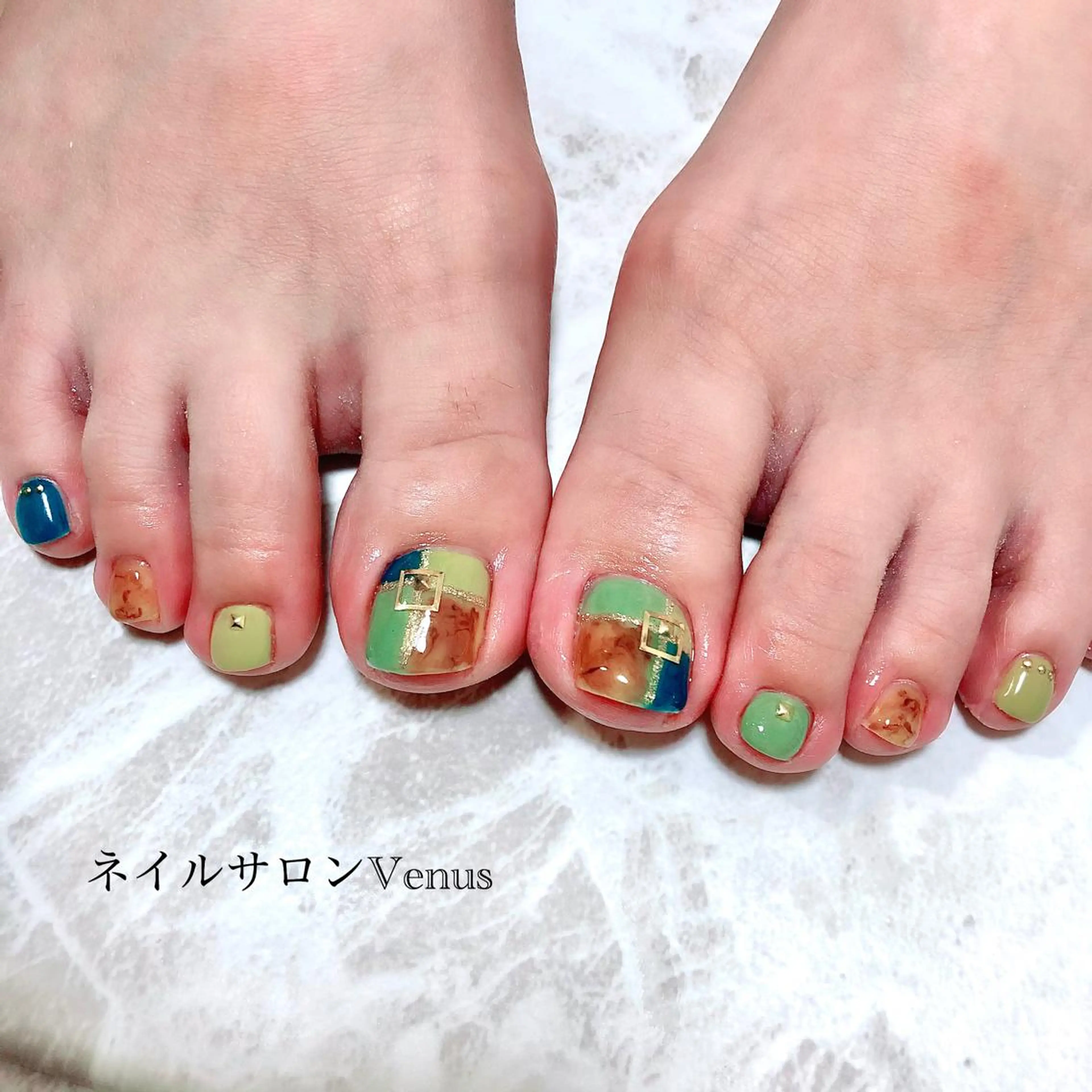 ネイル フットネイル 持ち込み フットネイル Nail salon Venusのネイルデザイン