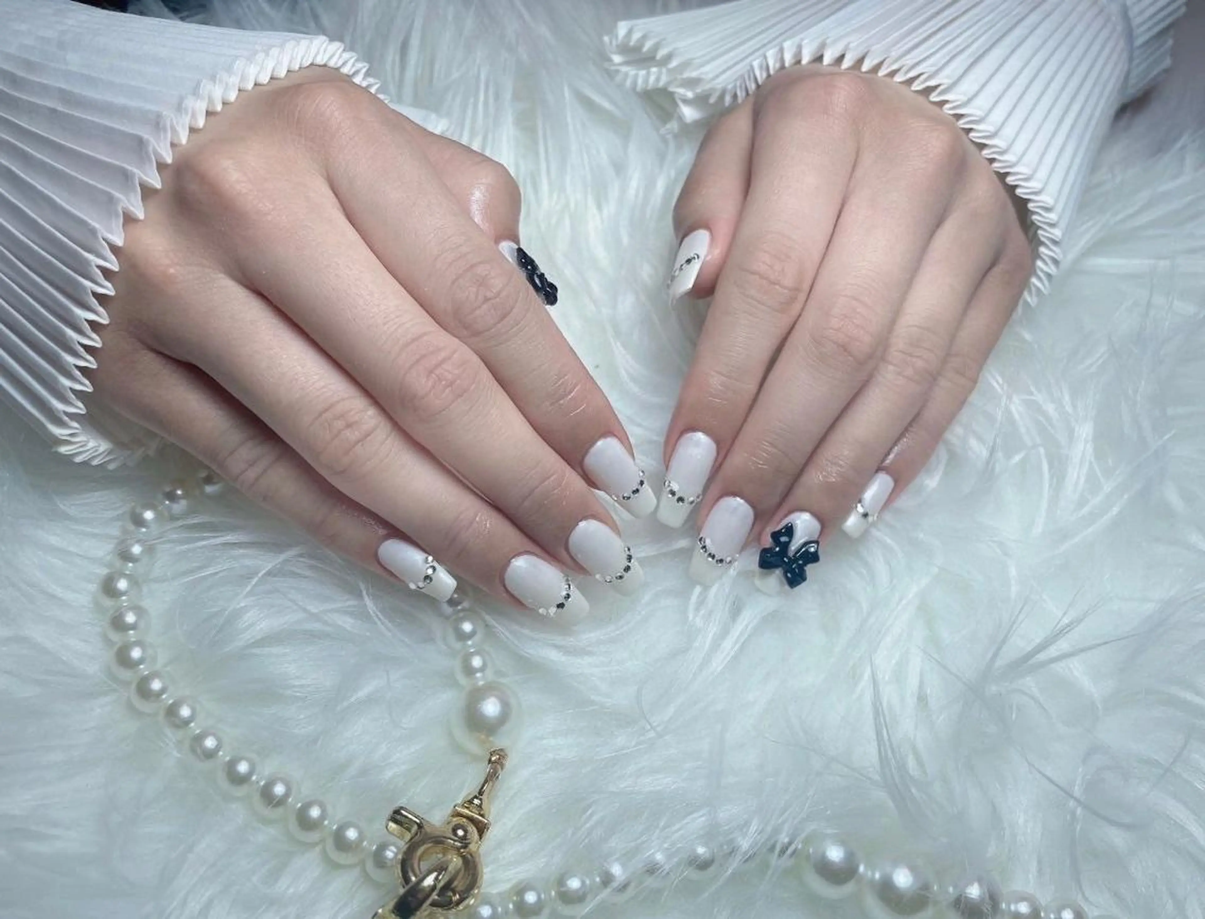 ネイル RAFFINE 月🦋🩵のネイルデザイン