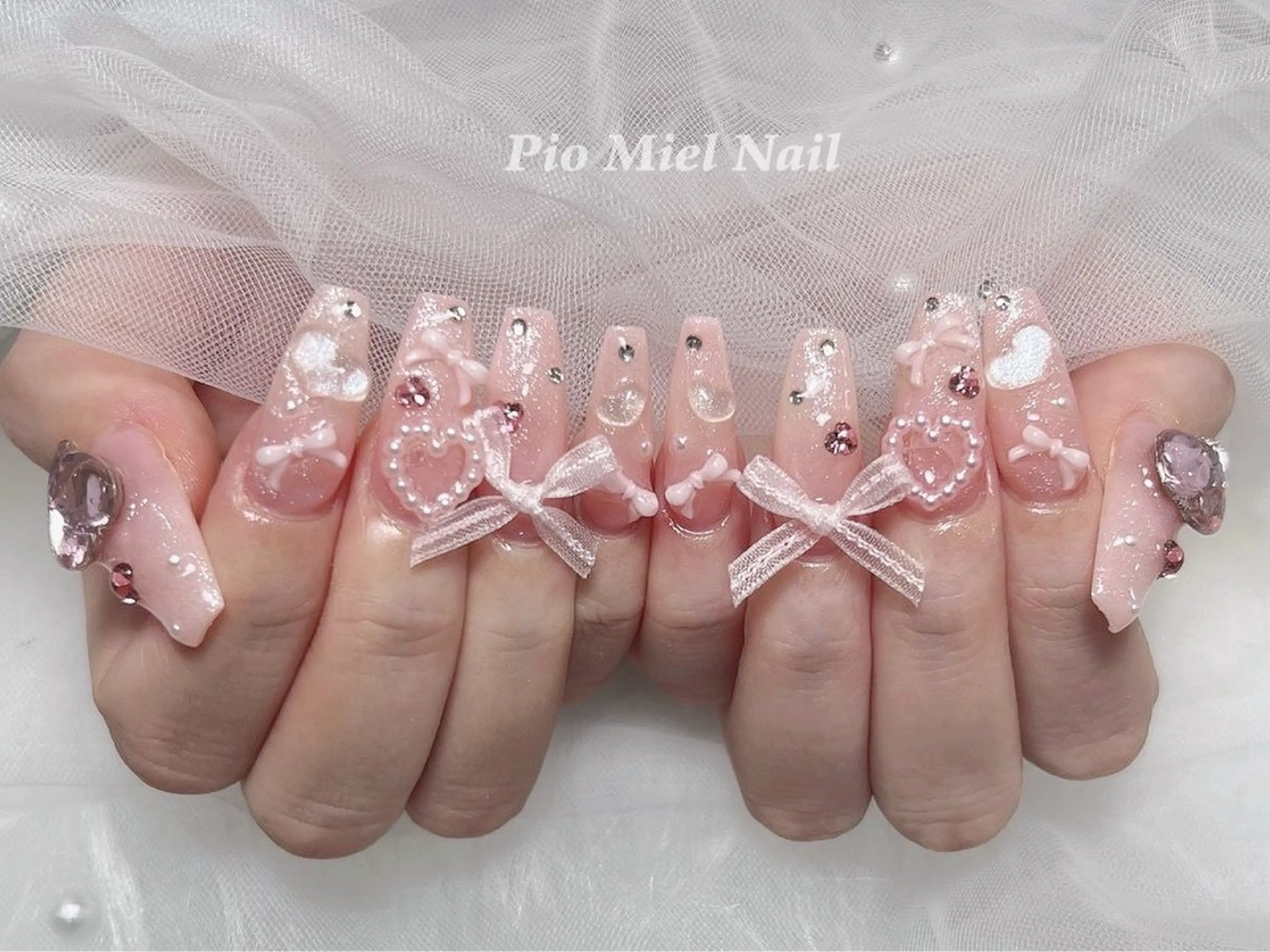 ネイル Pio Mielのネイルデザイン