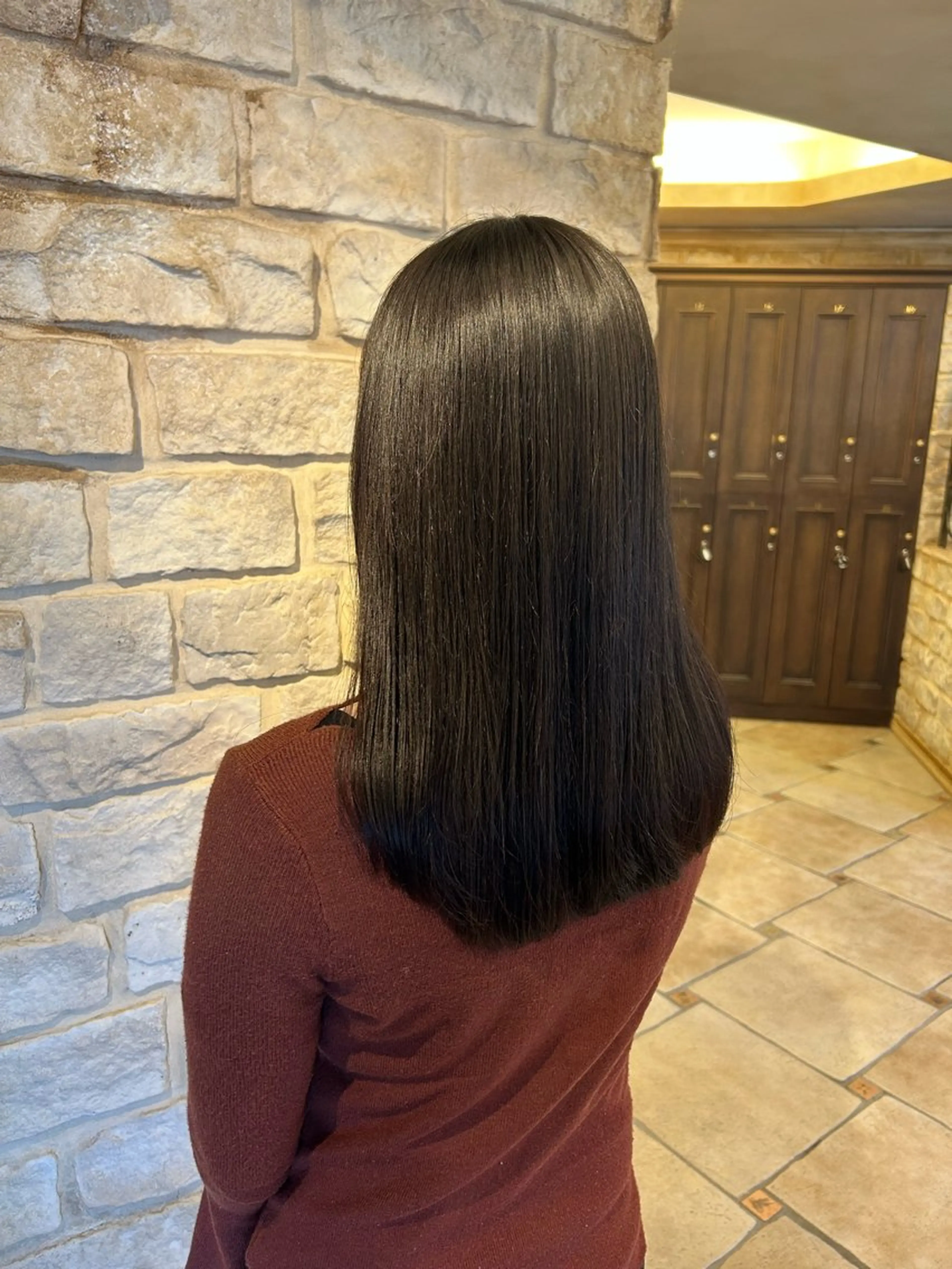 カラー Mei /オリーブ カラー/アレンジのヘアスタイル