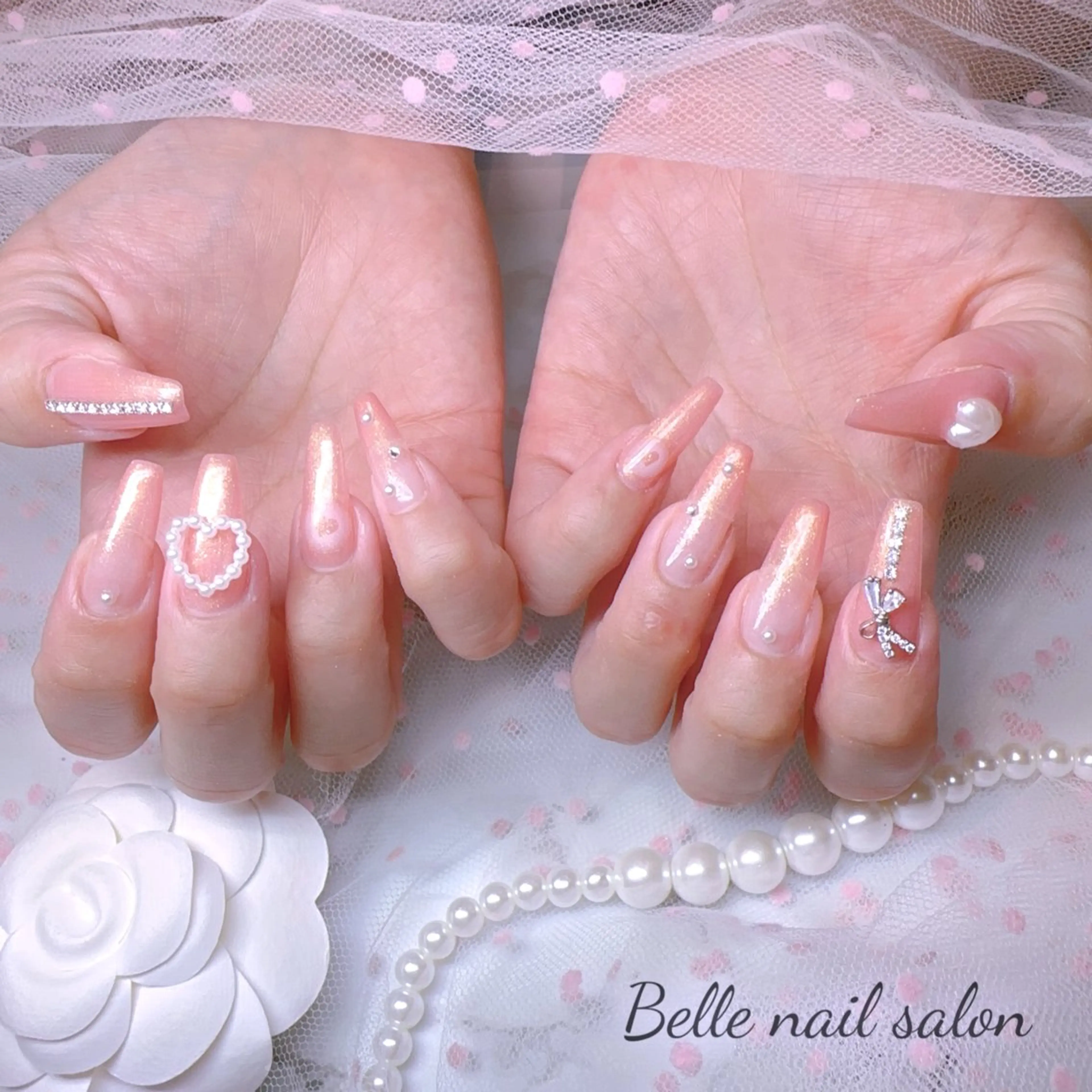 ネイル オーロラネイル フットネイル 韓国ネイル ラメ(グリッター) ラメグラデーション ハンドネイル Belle nail salon 新小岩のネイルデザイン