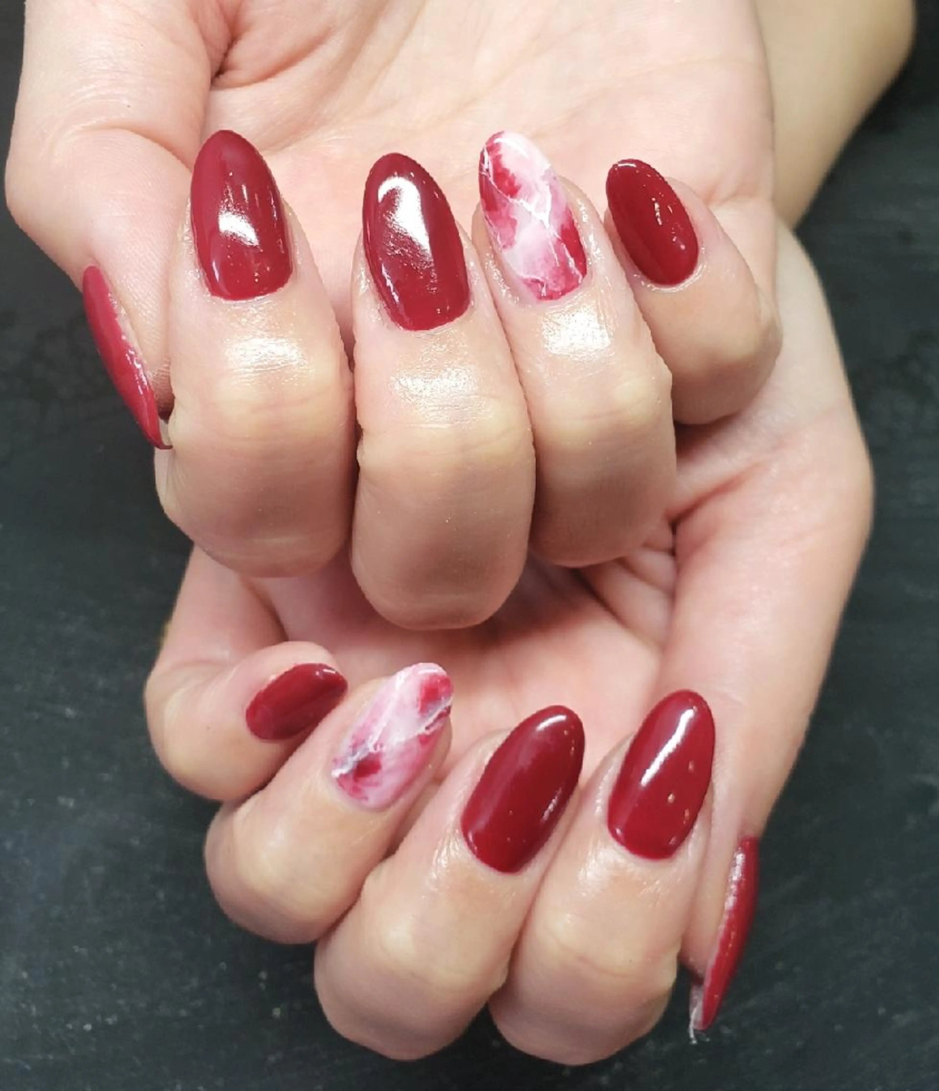 ハンド ワンカラーorラメグラ+2本持ち込みアート💅  オフ無しorフィルインオフ込みの写真