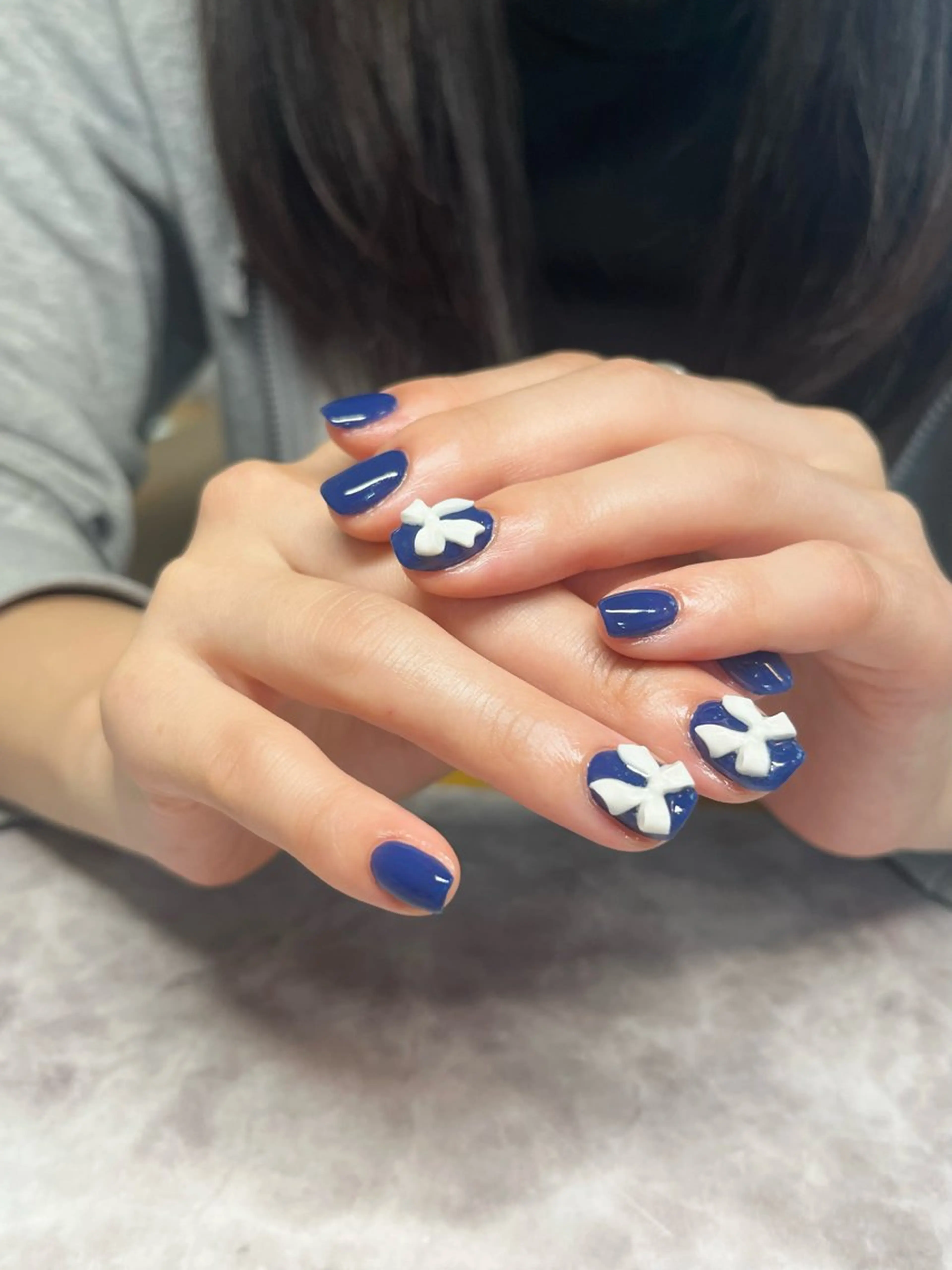 ネイル リボン ハンドネイル Nailsalon C.U.Eのネイルデザイン