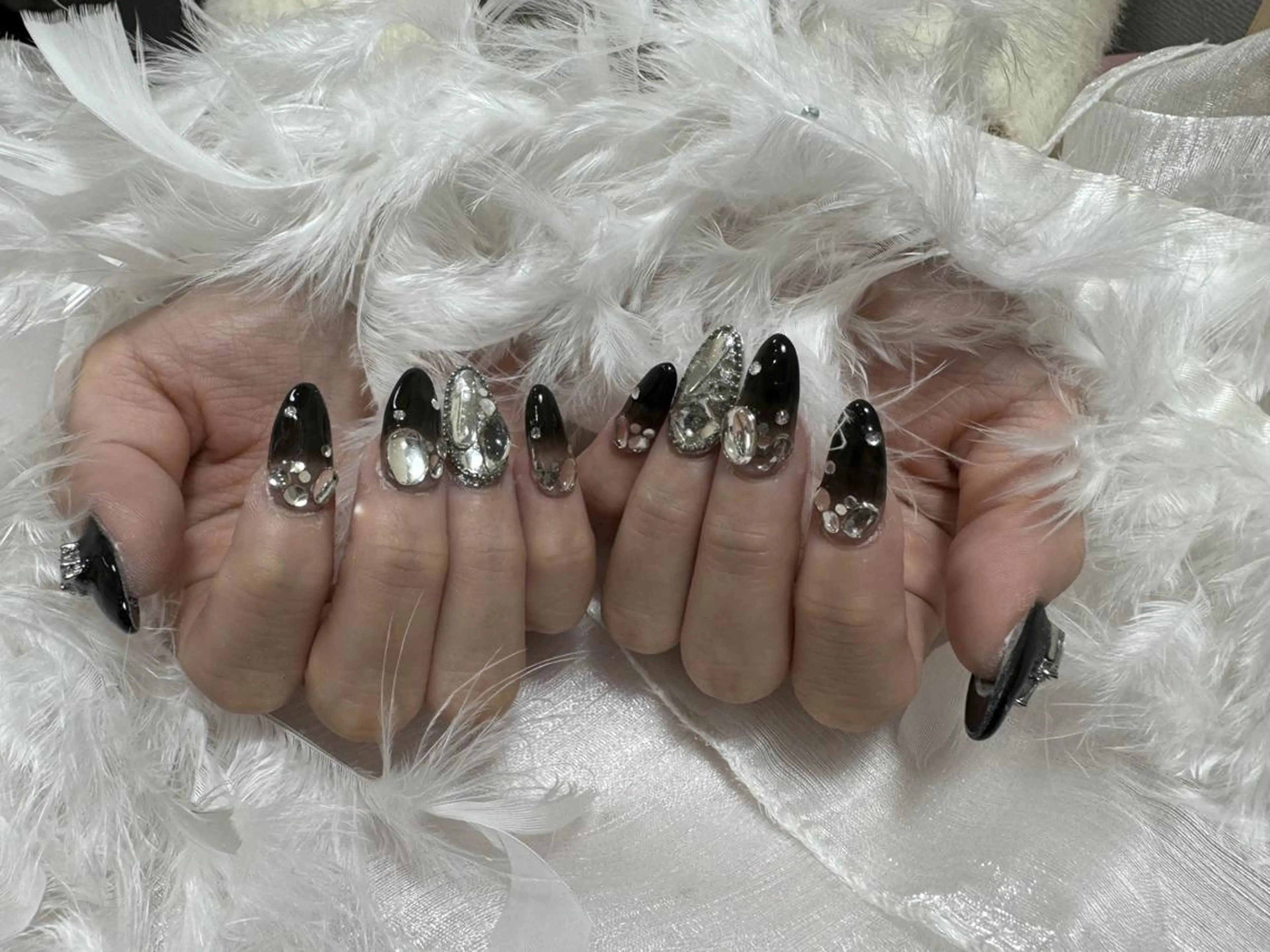 ネイル ハンドネイル ハンドケア DEMAIN- 🌹のネイルデザイン