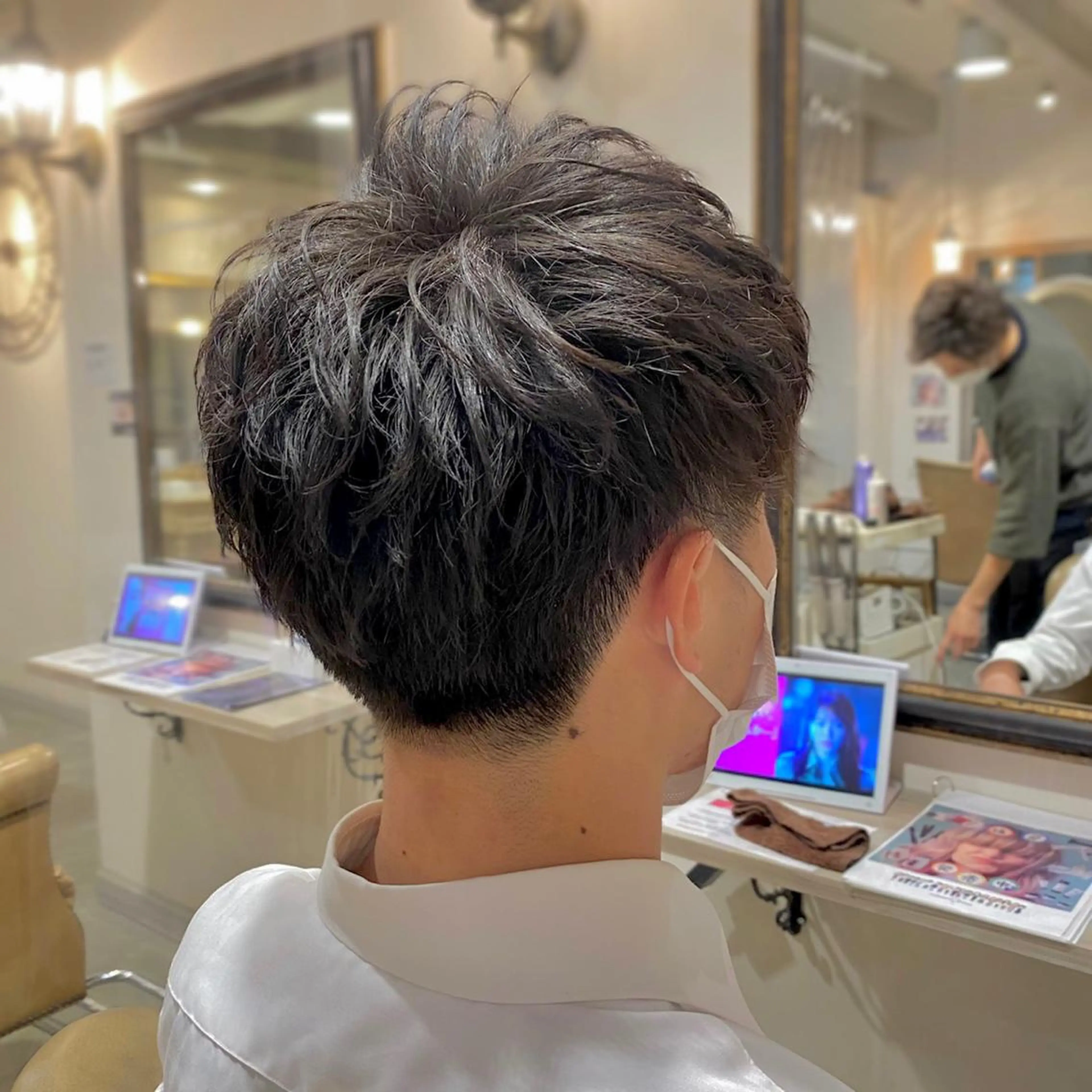 メンズ メンズパーマ 西條真治のヘアスタイル