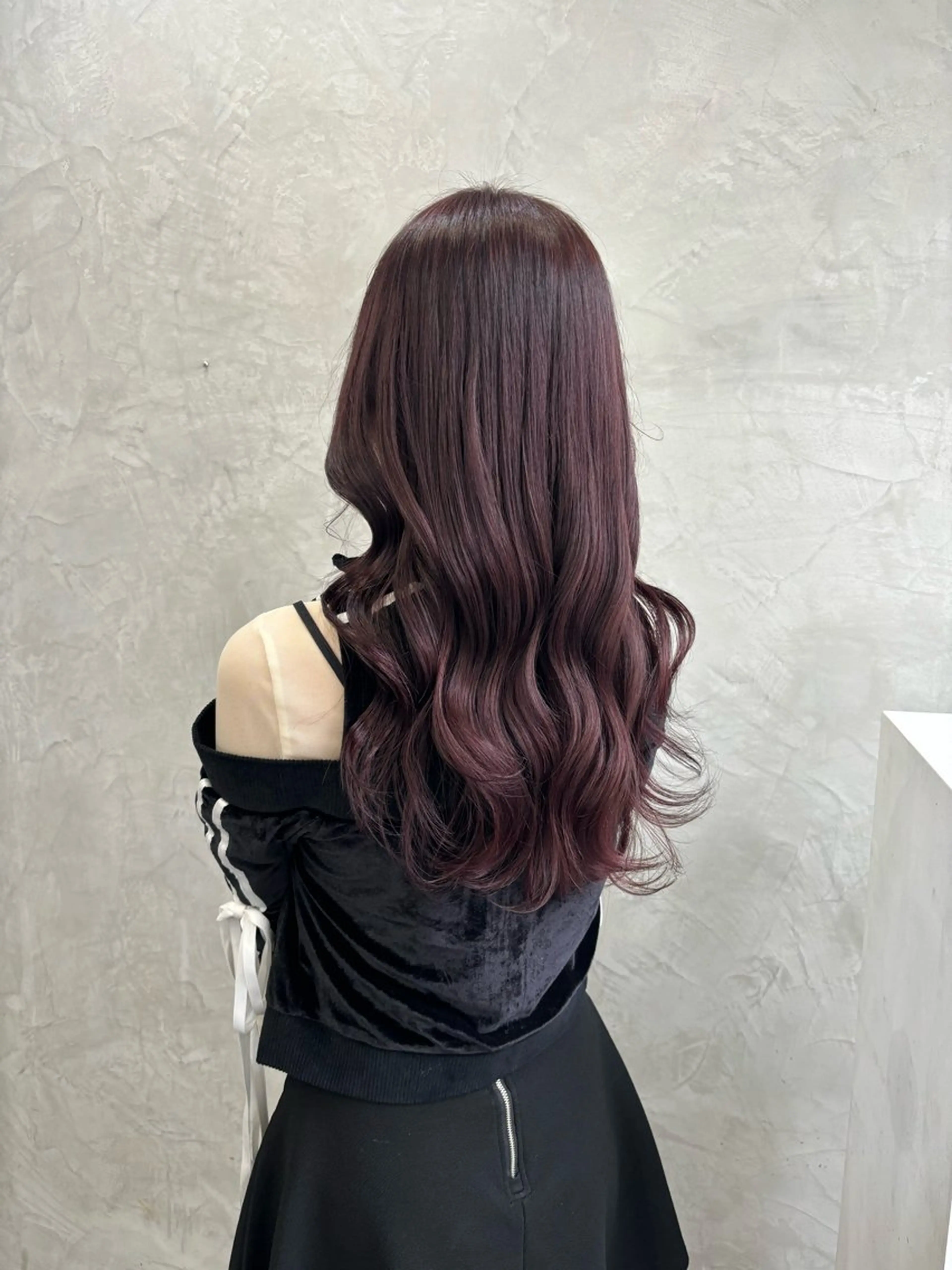 カラー ピンクカラー カット ヘアカラー MaisonHALU 松浦光咲のヘアスタイル