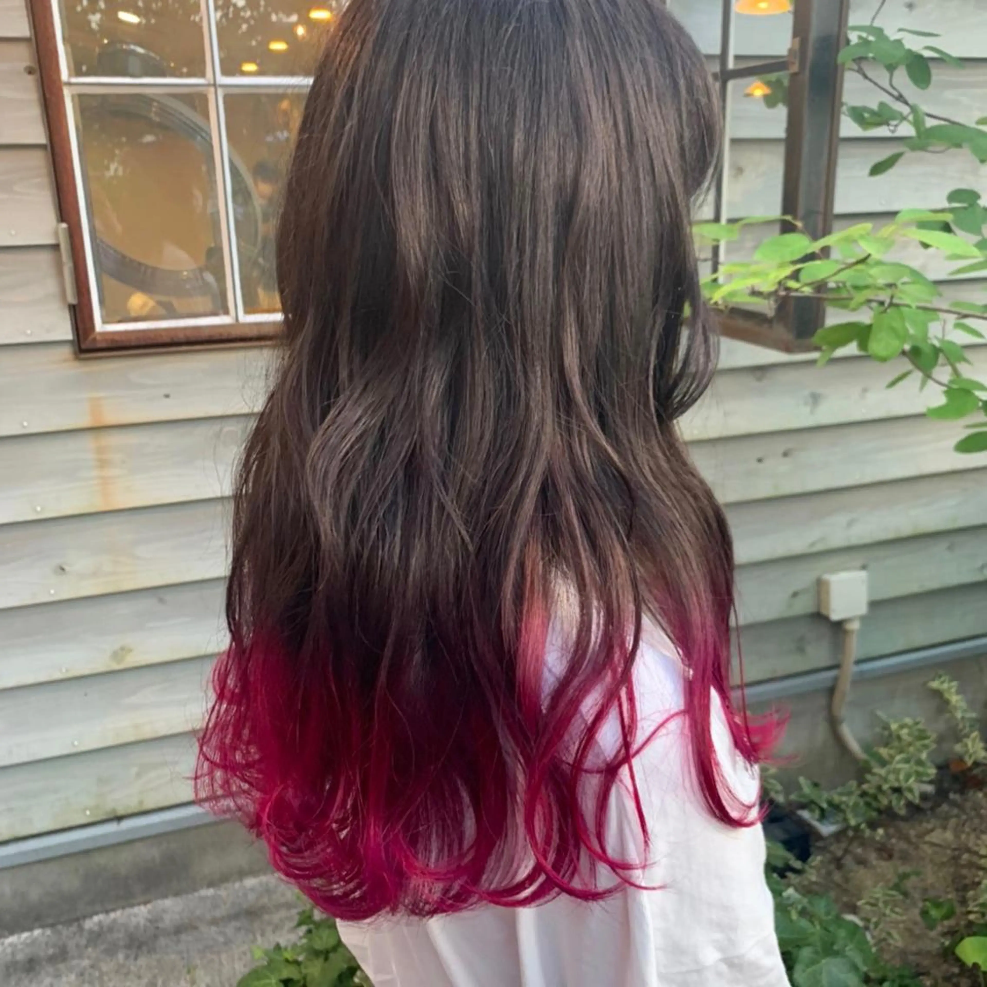 ロング カラー ブリーチ グラデーションカラー ピンクカラー レイヤー/韓国ヘア 杉浦結梨のヘアスタイル