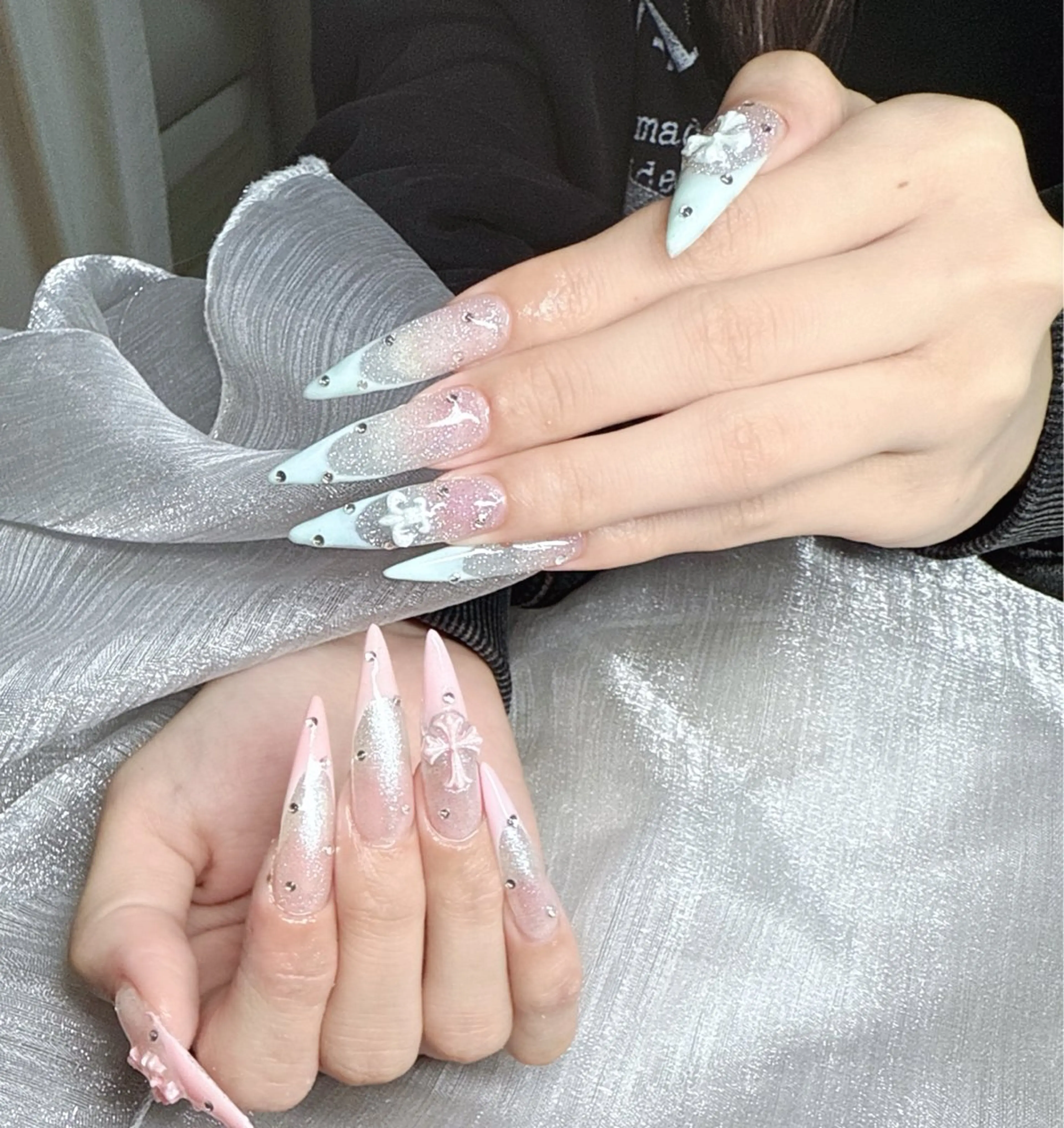 ネイル ハンドネイル &ME Mikoのネイルデザイン