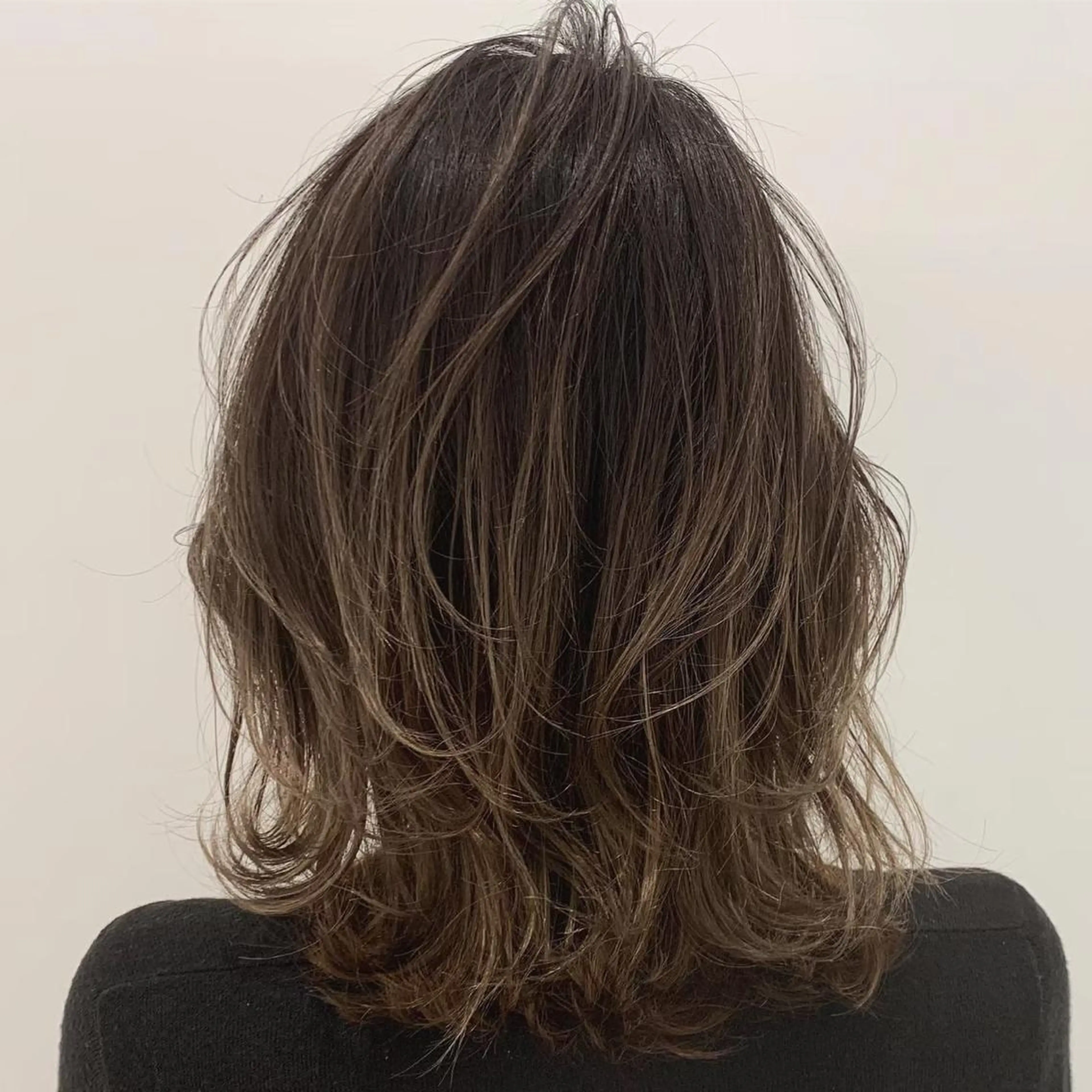 ミディアム カラー ヘアアレンジ 指名支持率NO.1 スタイリストのヘアスタイル