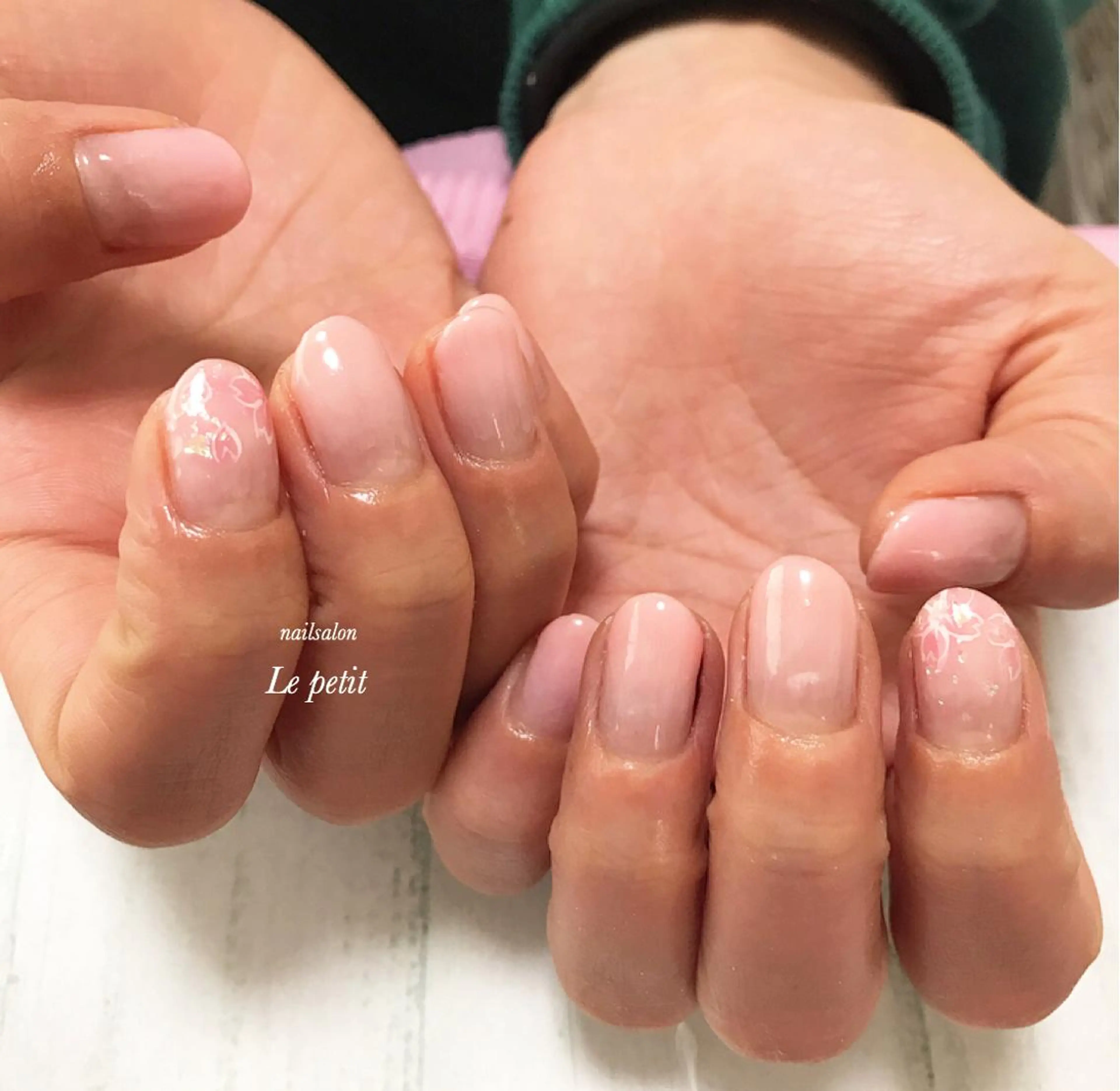 ネイル 石野 広佳のネイルデザイン