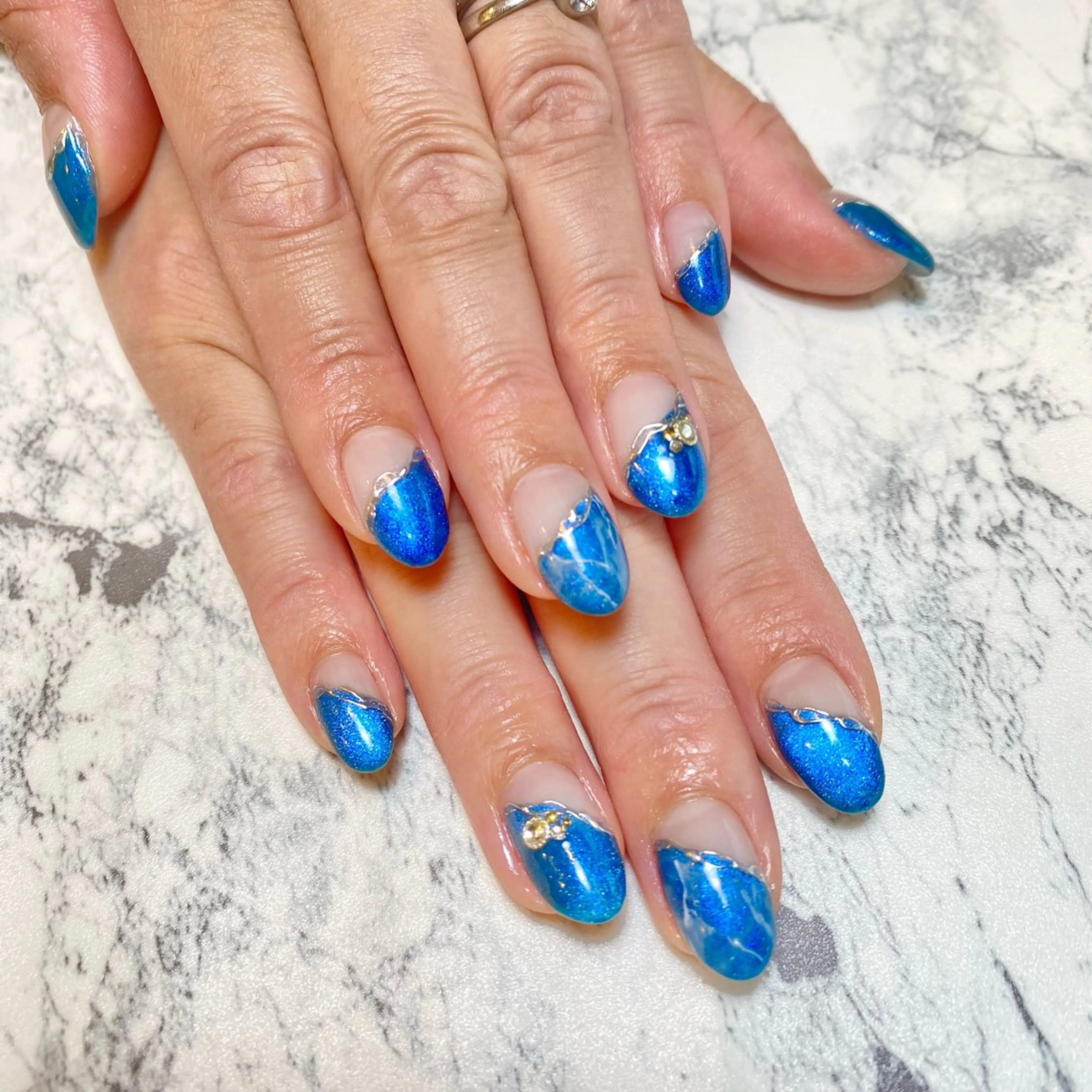 ネイル M’s + エムズプラスのネイルデザイン