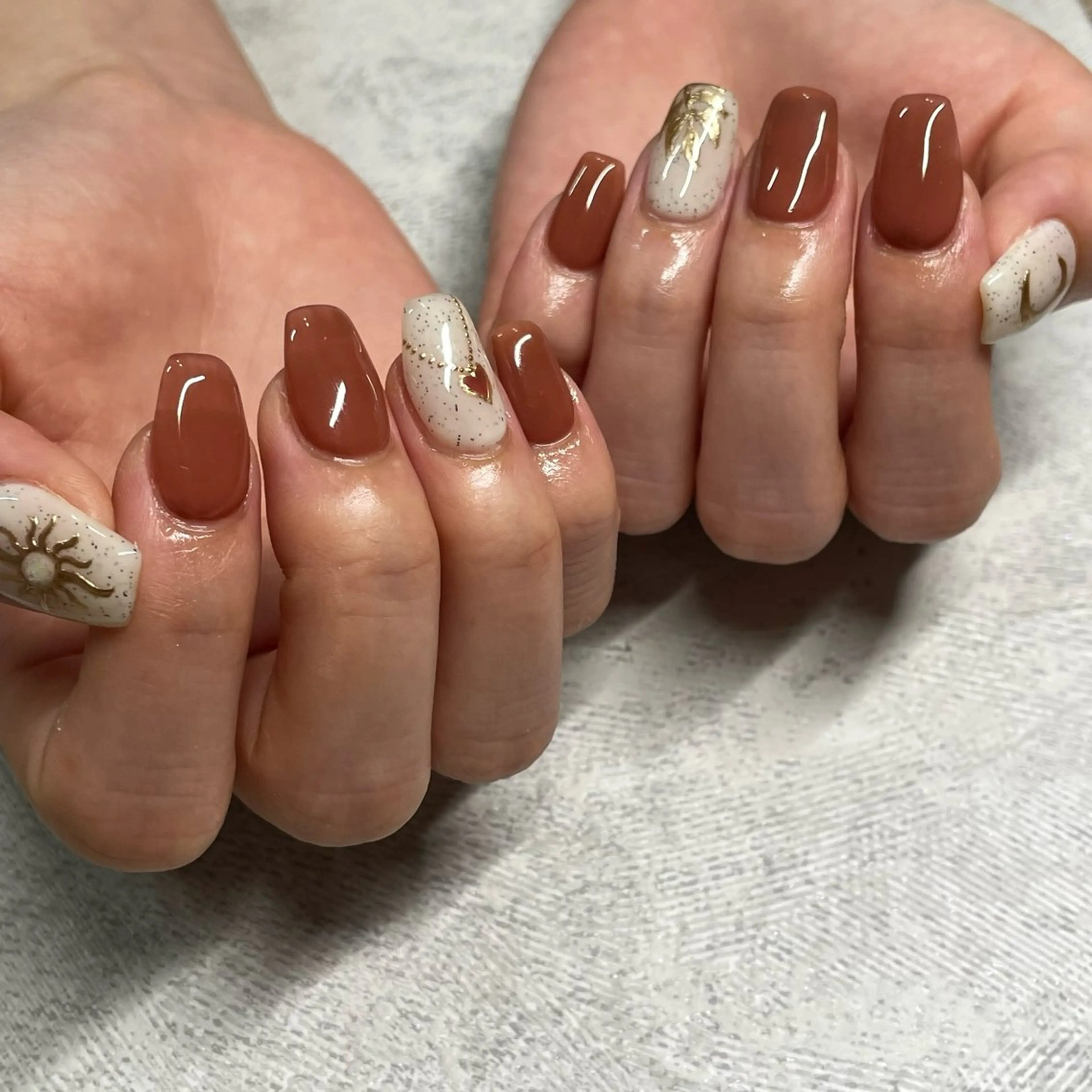 ネイル ハンドネイル フットネイル nailsalon SuMILEのネイルデザイン