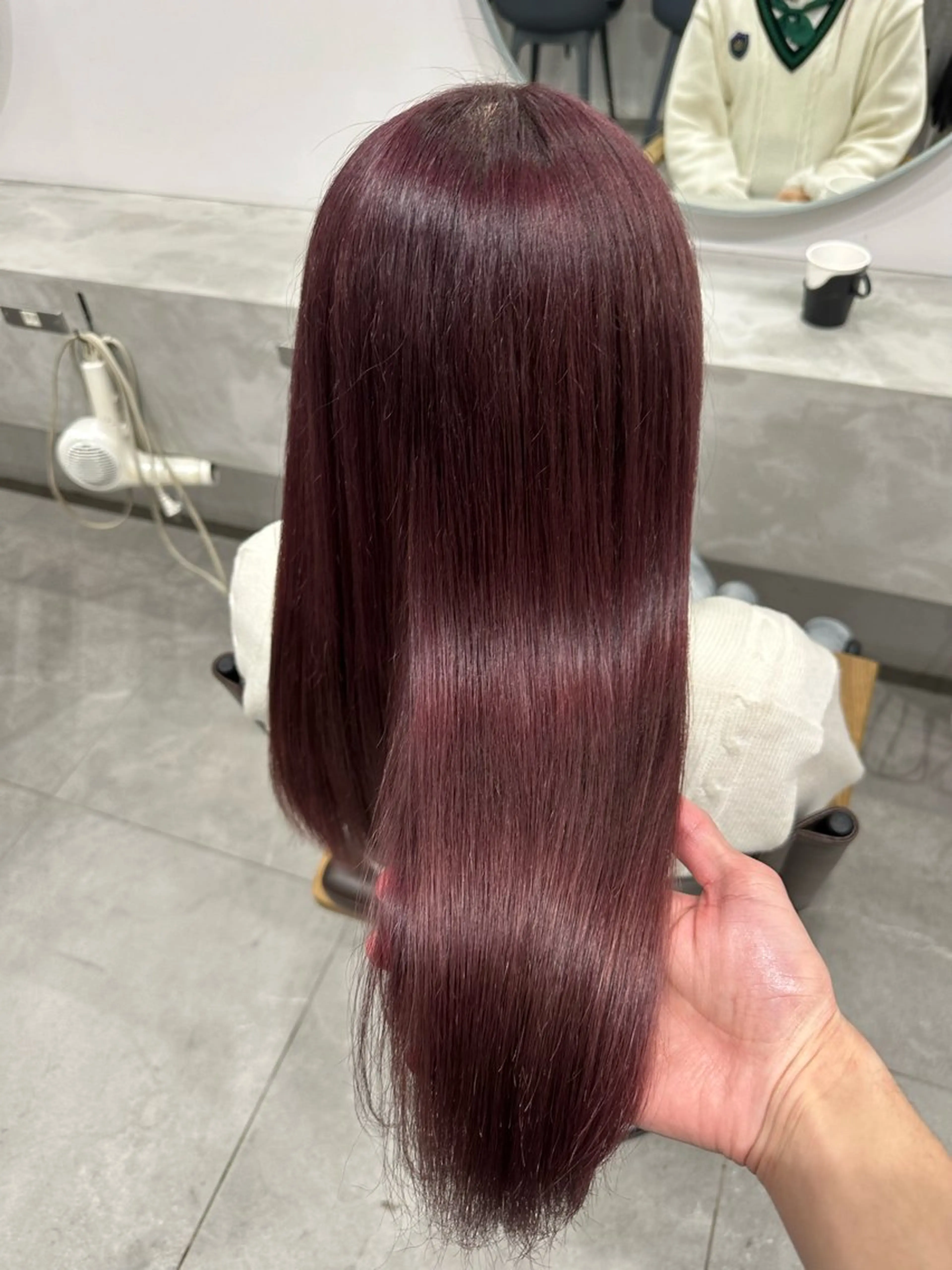 カラー ブリーチ ヘアカラー トリートメント clan所属・志賀 海音のヘアスタイル