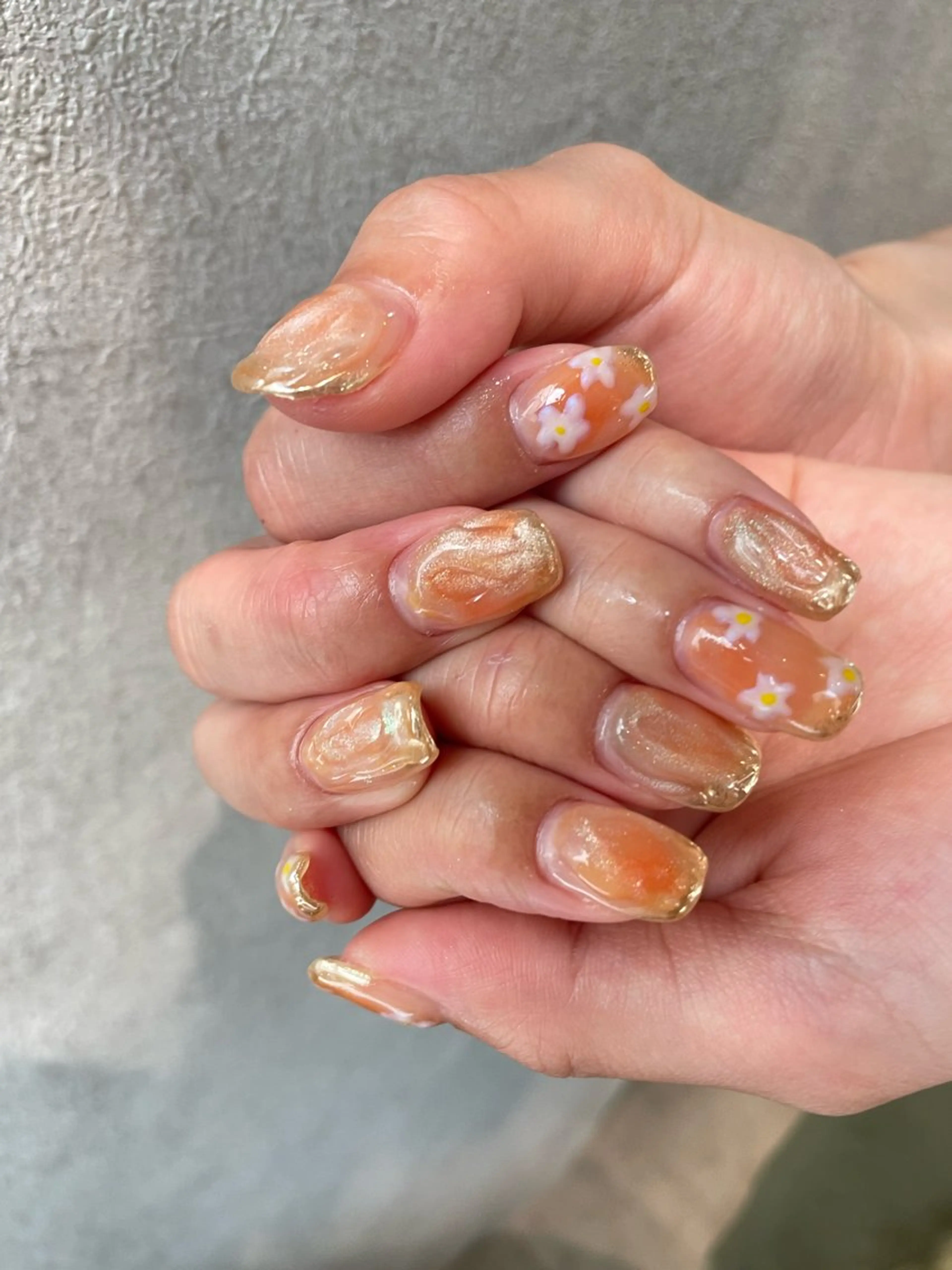 ネイル ニュアンスネイル オフィスネイル ハンドネイル ナチュラル透明感🌱 小山美樹子のヘアスタイル