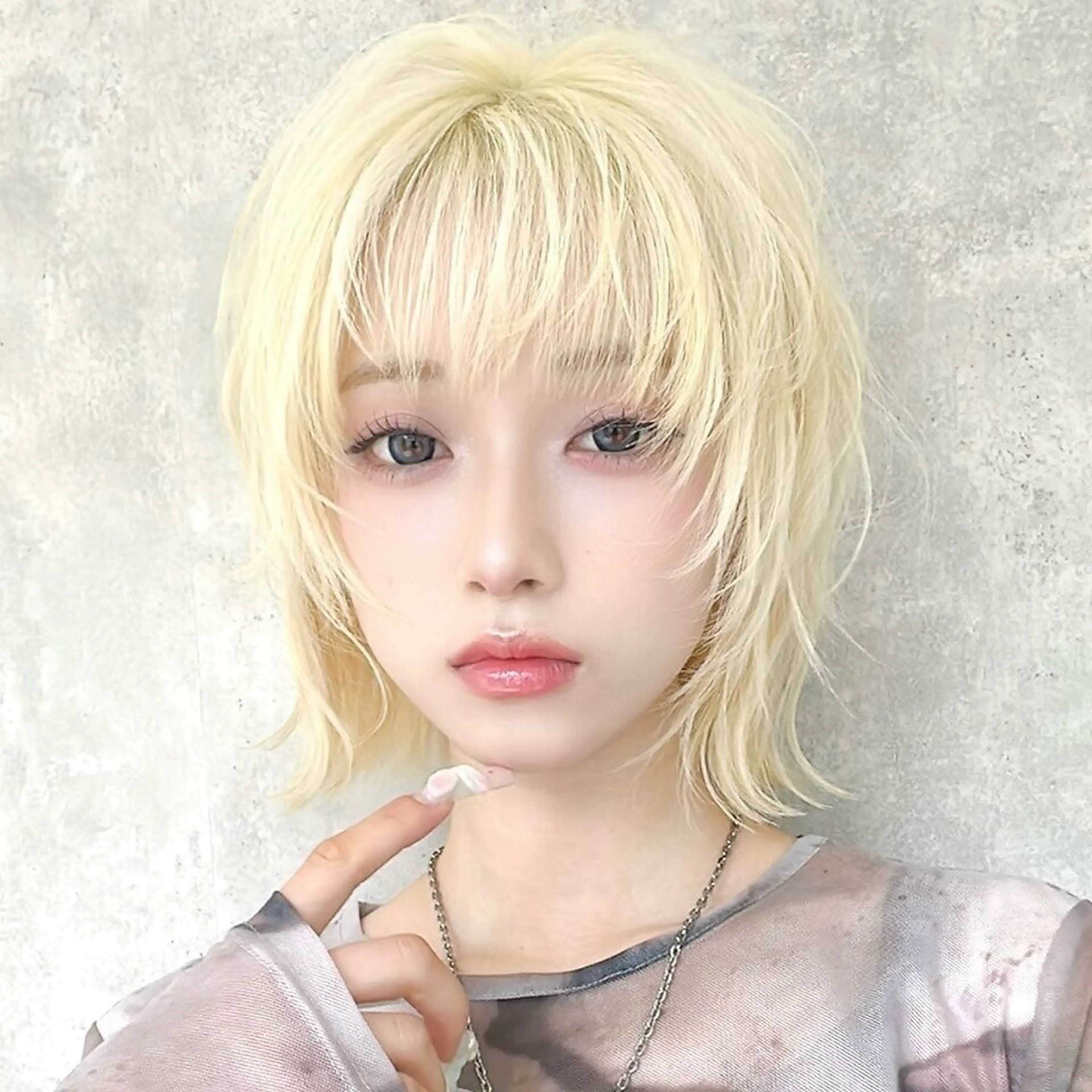 ミディアム カット ヘアカラー 🎀MOMO 🎀のヘアスタイル