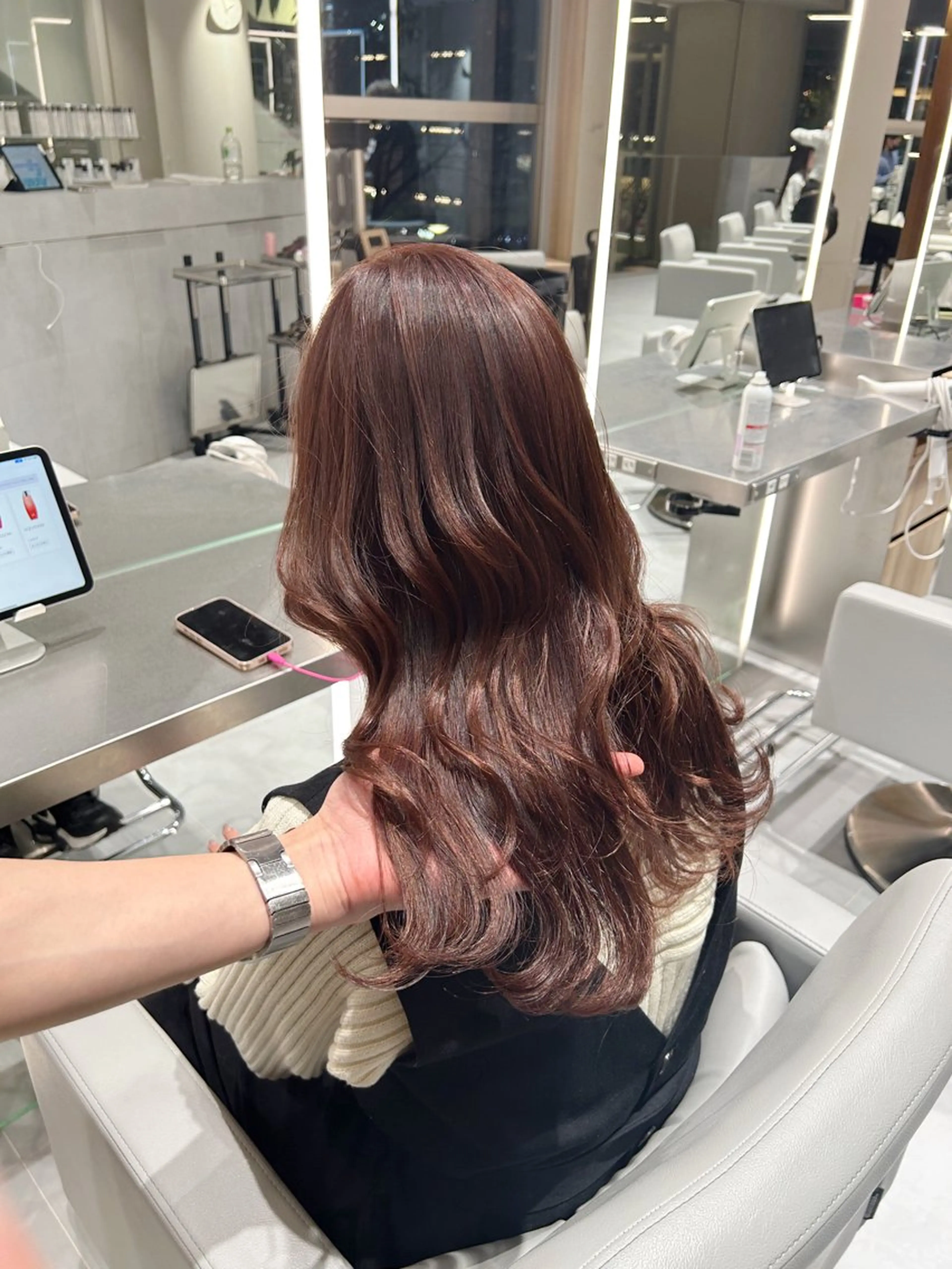 ロング MINX Ginza所属・ツヤ透明感カラー✨ 寺本彗人のヘアスタイル