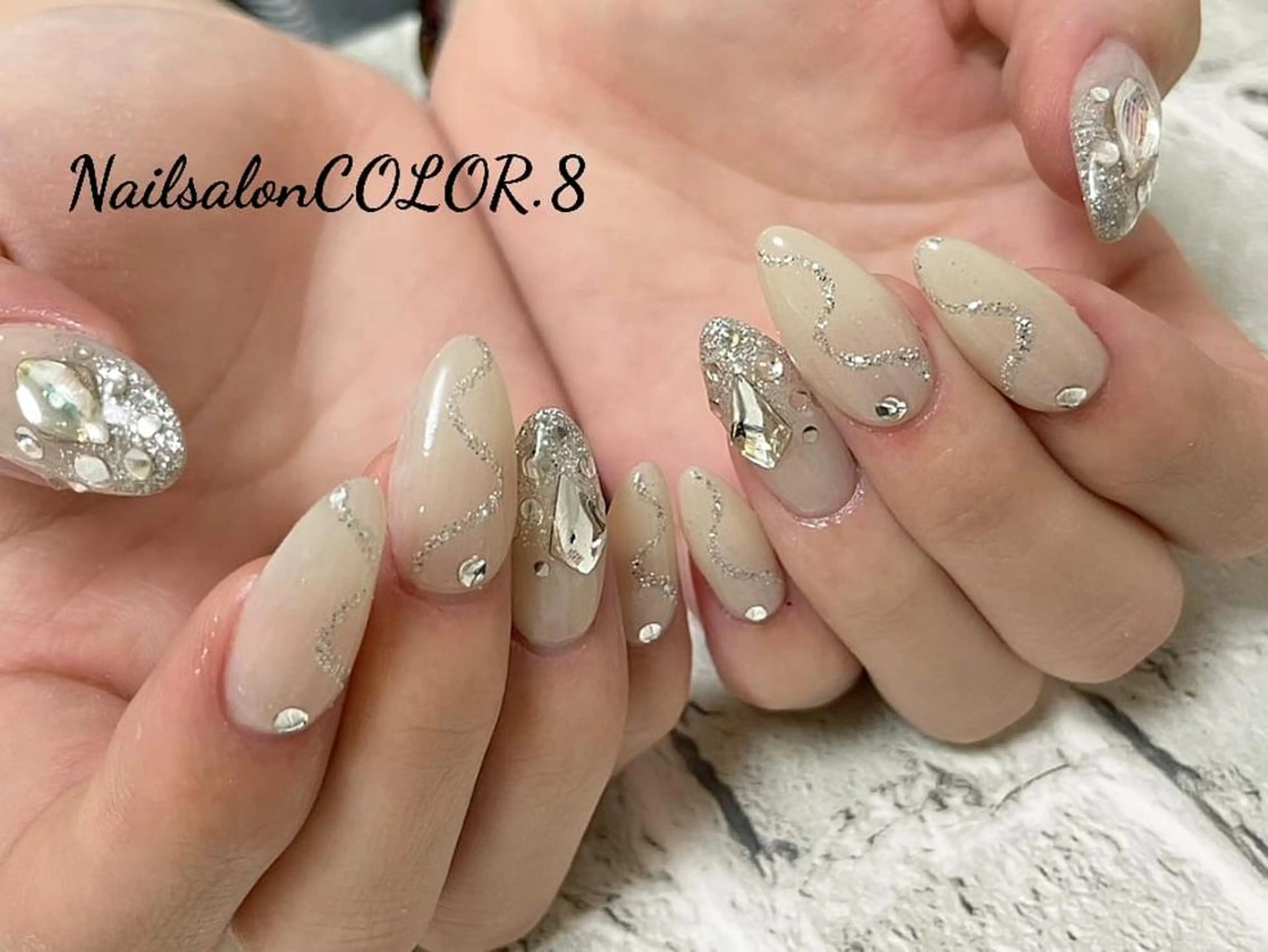 ネイル ネイルサロンカラーエイト所属・color.8 AYAのネイルデザイン