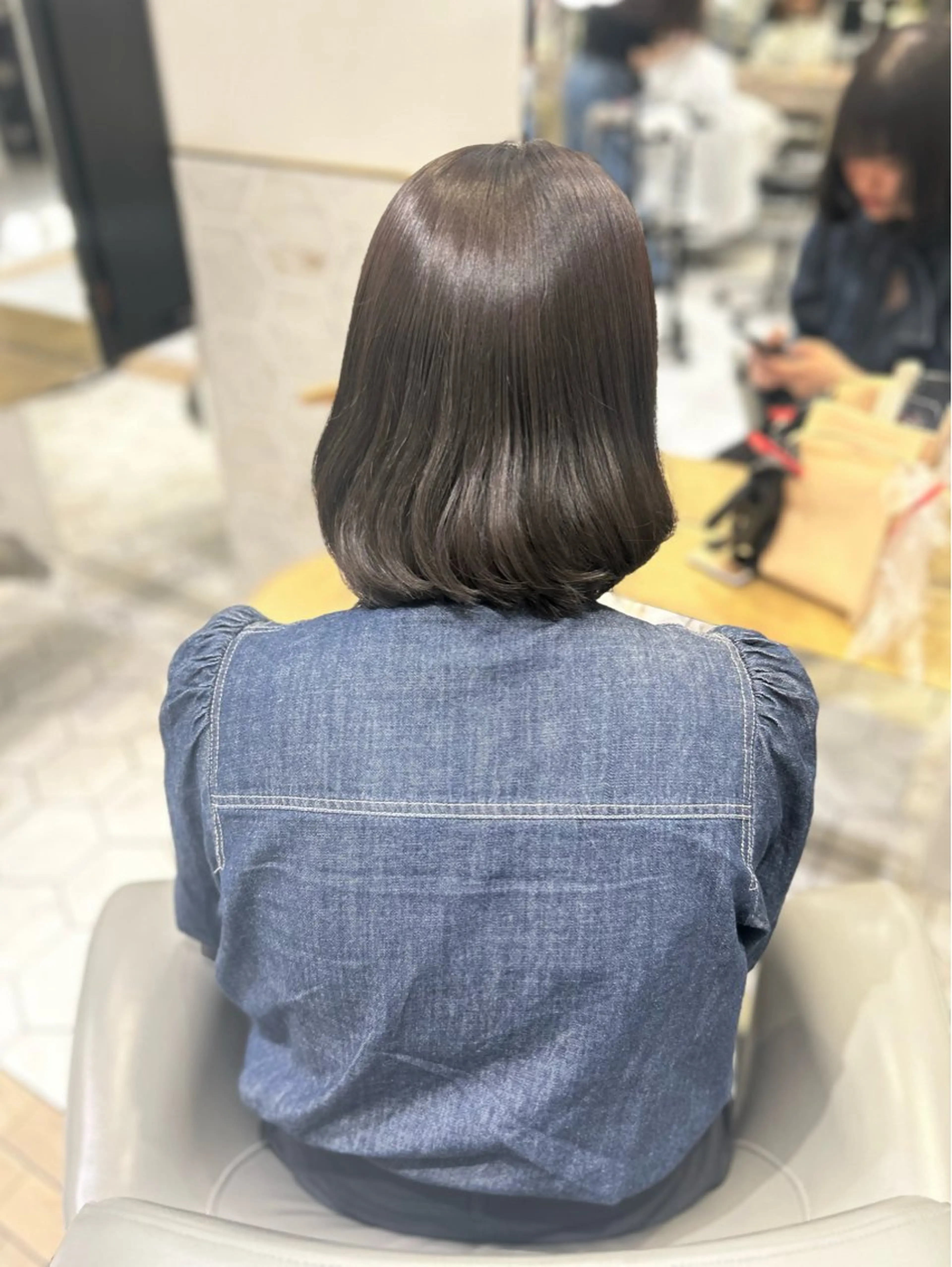 ショート カラー ヘアカラー costes 今井芽依のヘアスタイル