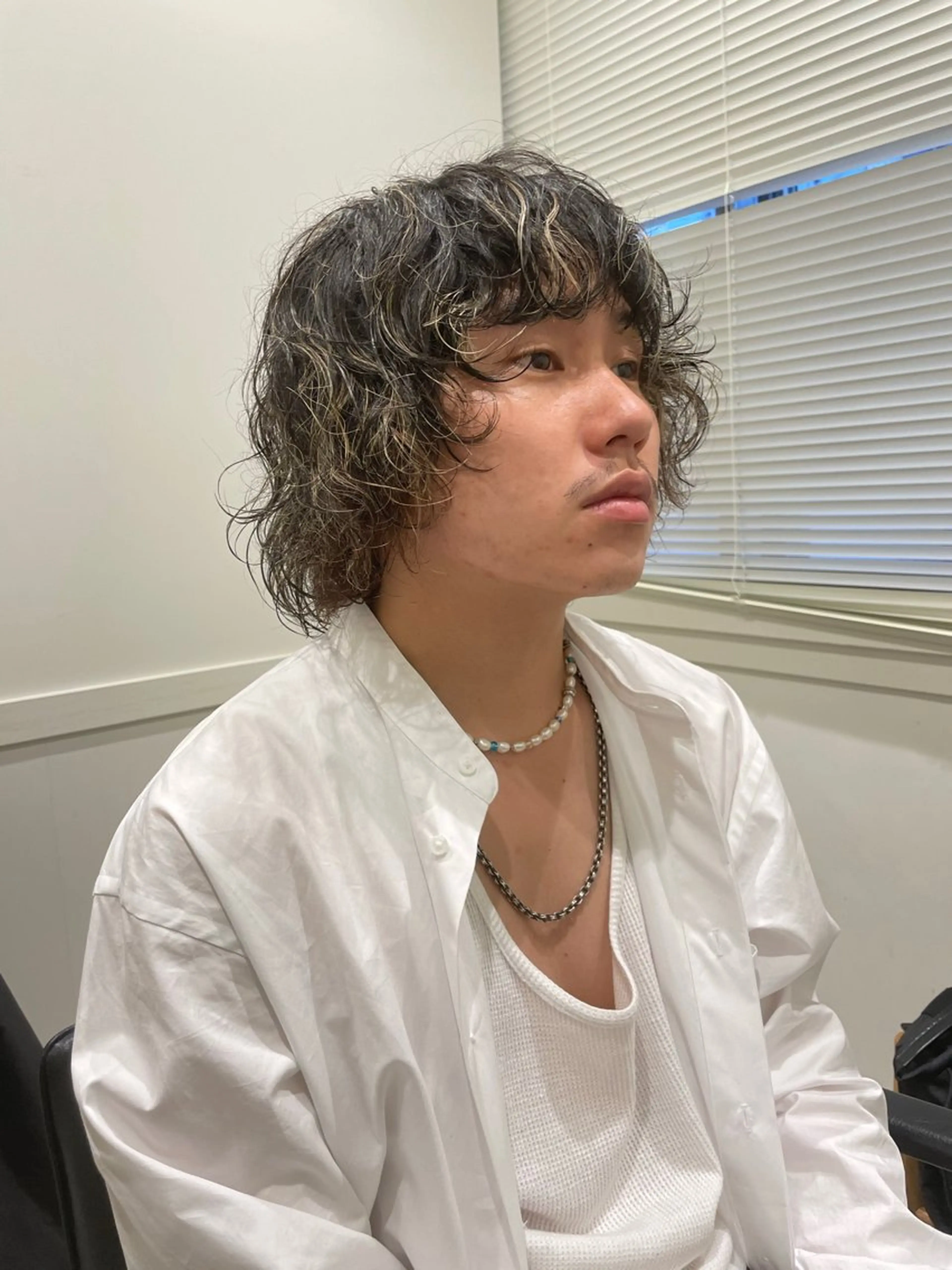 カラー パーマ メンズ メンズハイライト ハイライトカラー カット ヘアカラー パーマ ヘアセット メンズ特化 パーマ/オザワのヘアスタイル