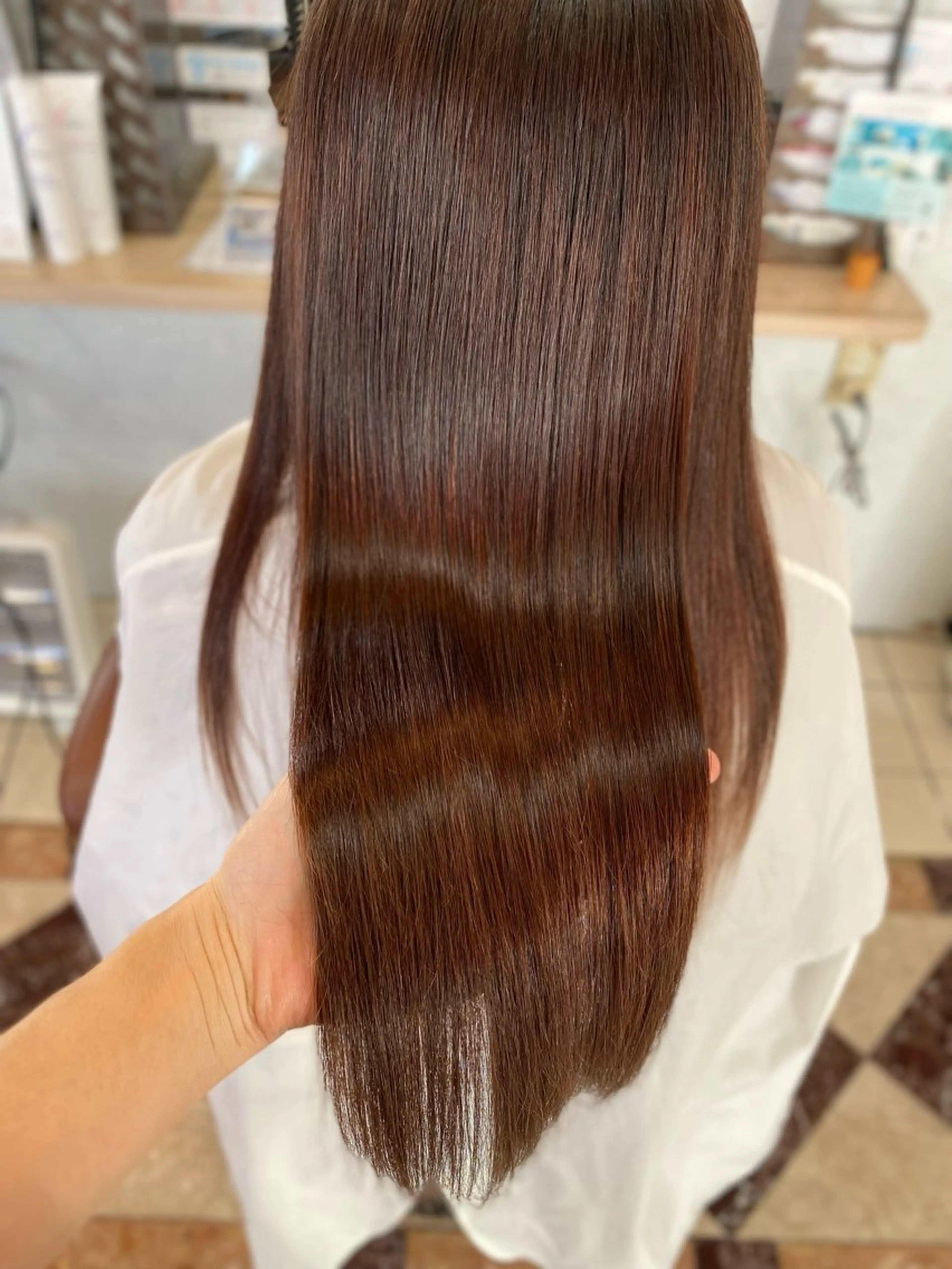 ロング 縮毛矯正 百瀬 なつ美のヘアスタイル