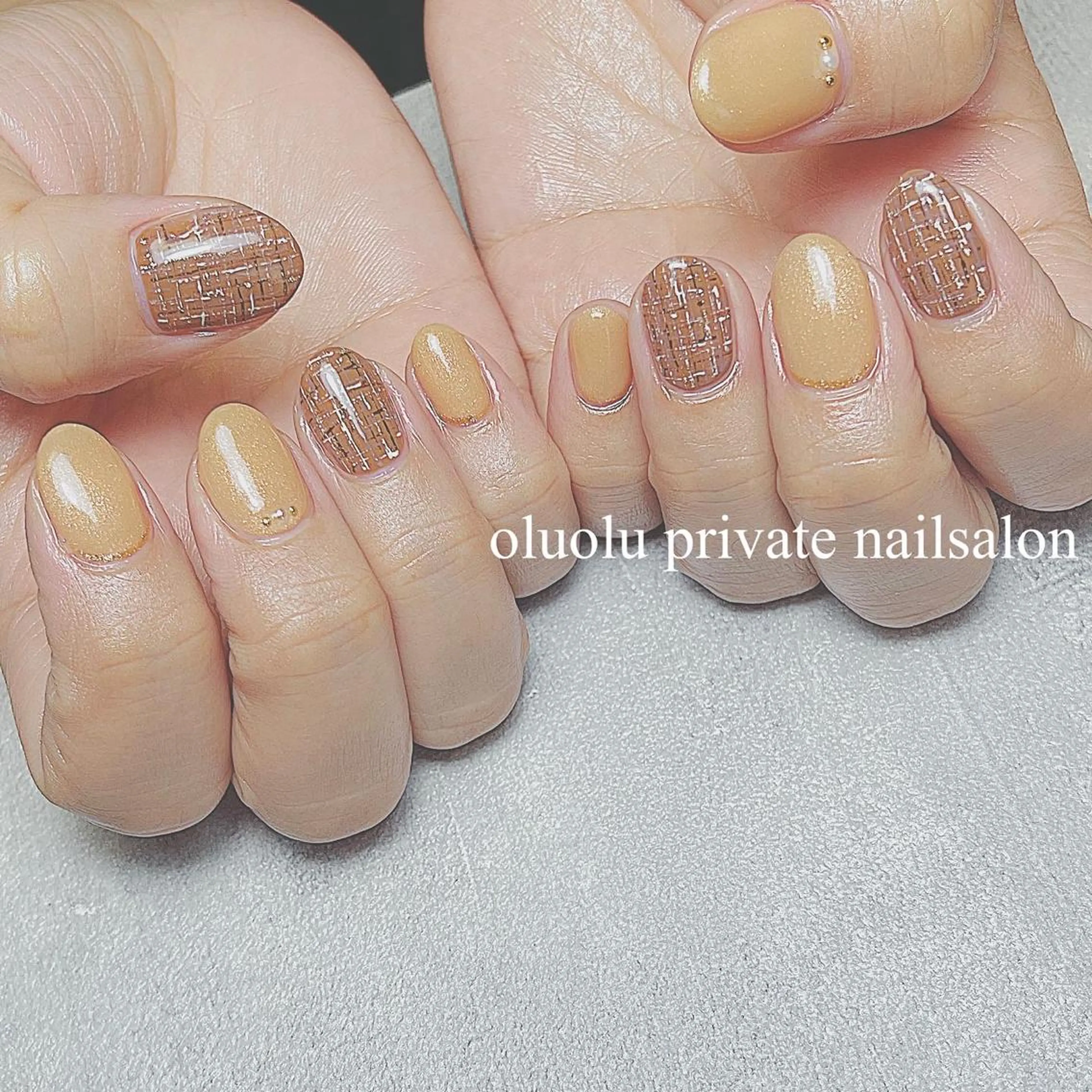 ネイル アートネイル ブラウン ジェルネイル ニュアンスネイル オフィスネイル ハンドネイル 大村 紬華のネイルデザイン