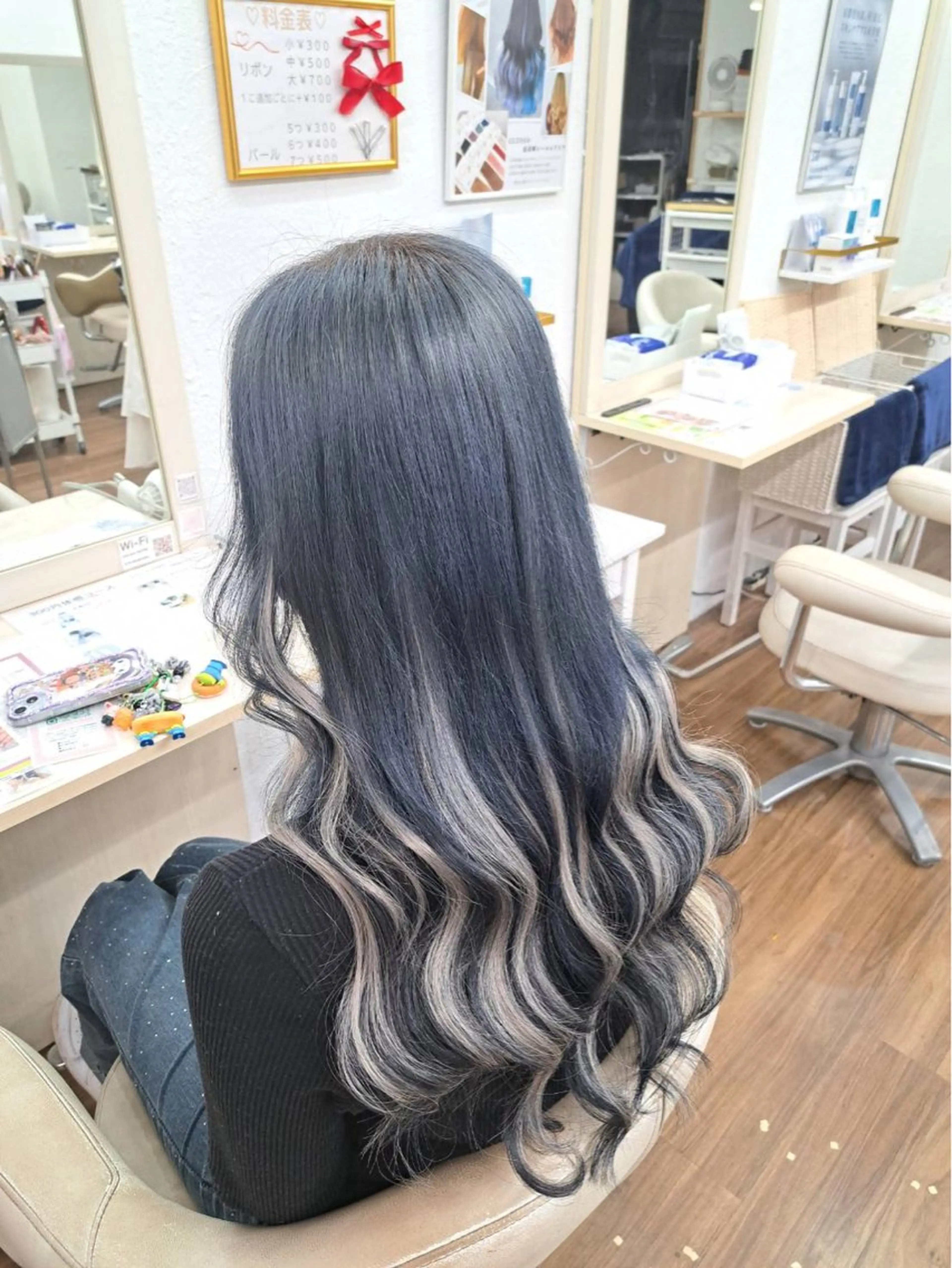 ロング カラー アッシュ デザインカラー ハイライトカラー ハイライト エクステ GLOSS 心斎橋 山上のヘアスタイル