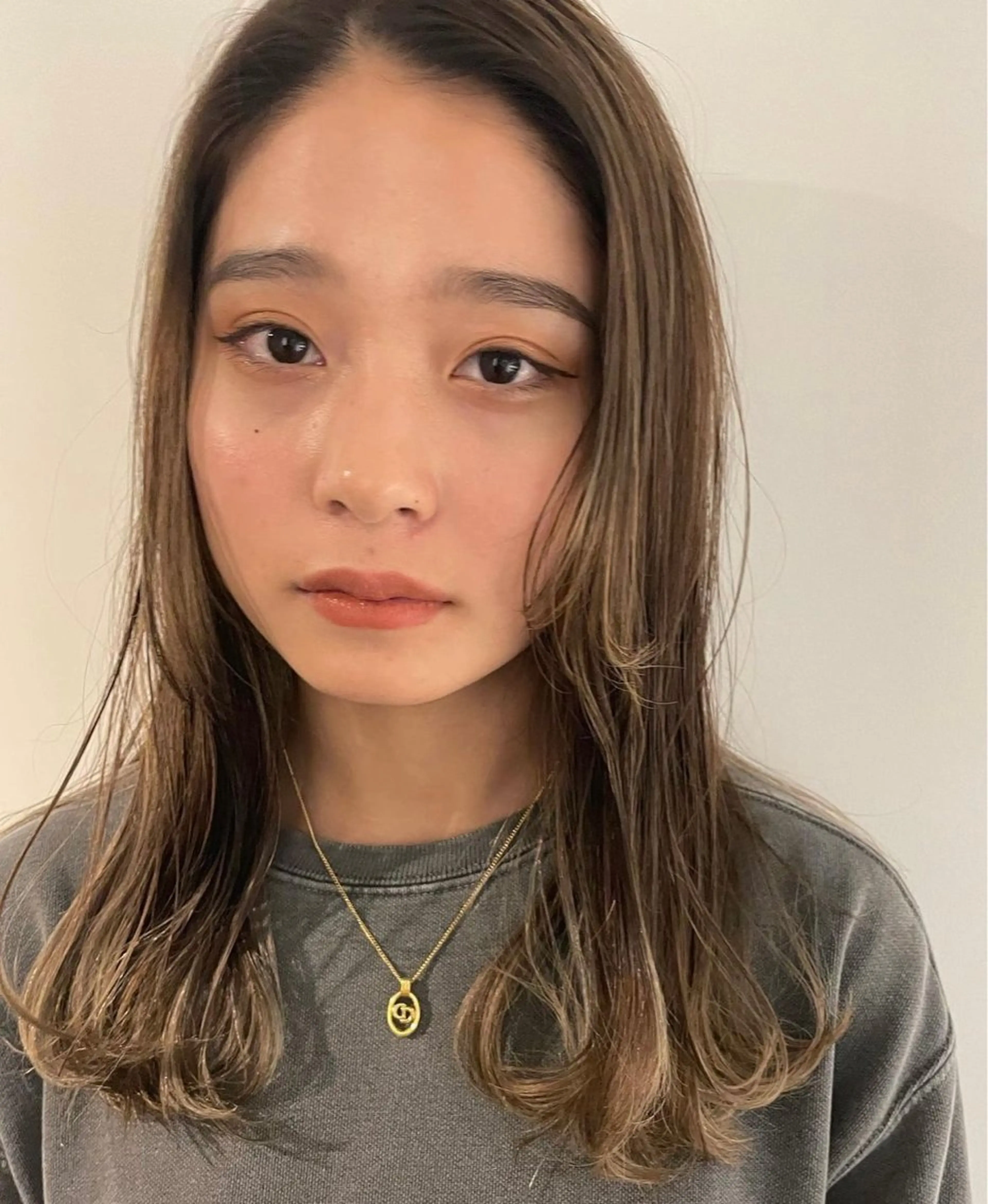 ロング カラー Ata.所属・kubo nozomiのヘアスタイル