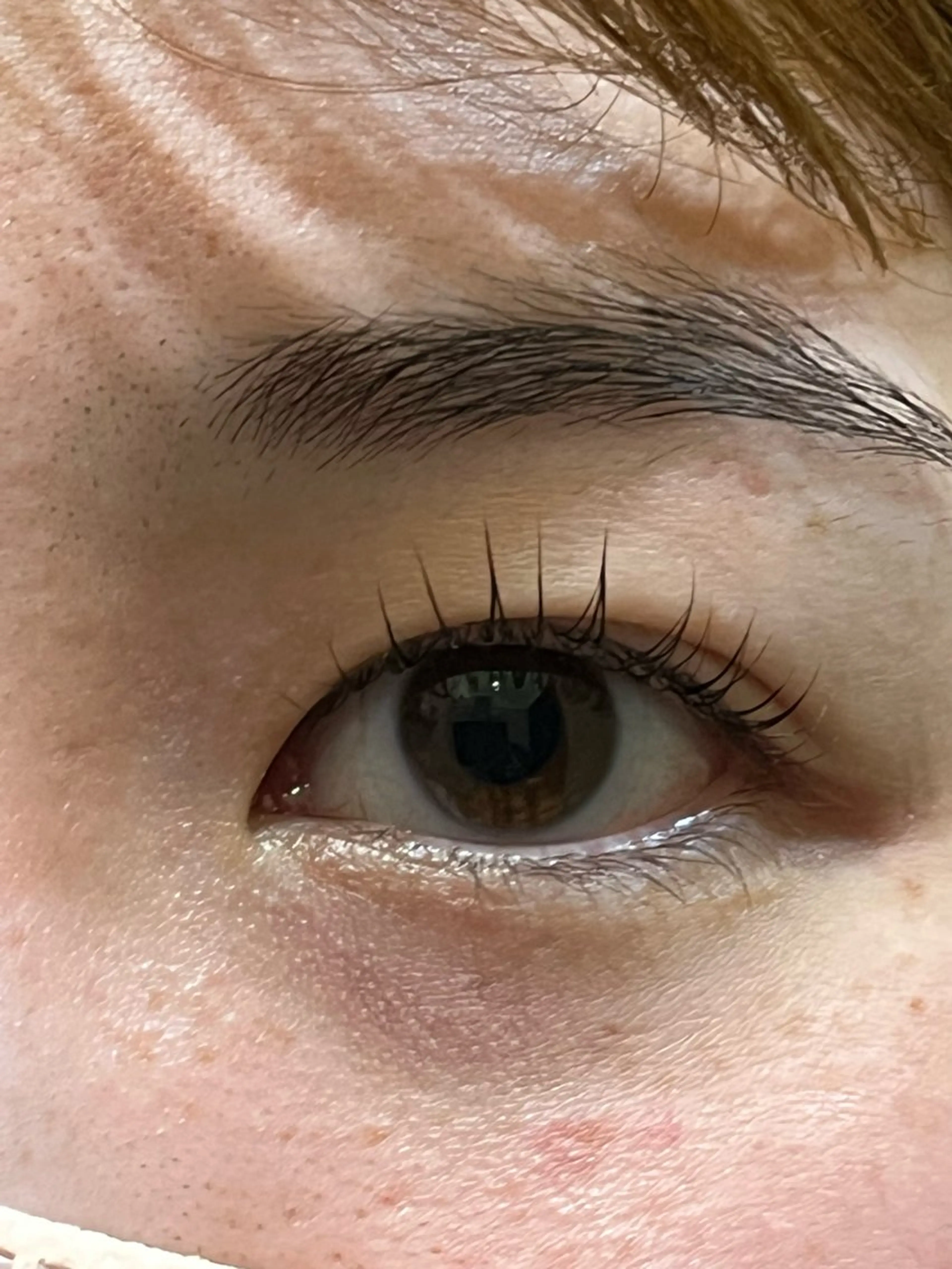 マツエク・マツパ マツパ Cure所属・三澤 朱里の眉毛・アイブロウイメージ