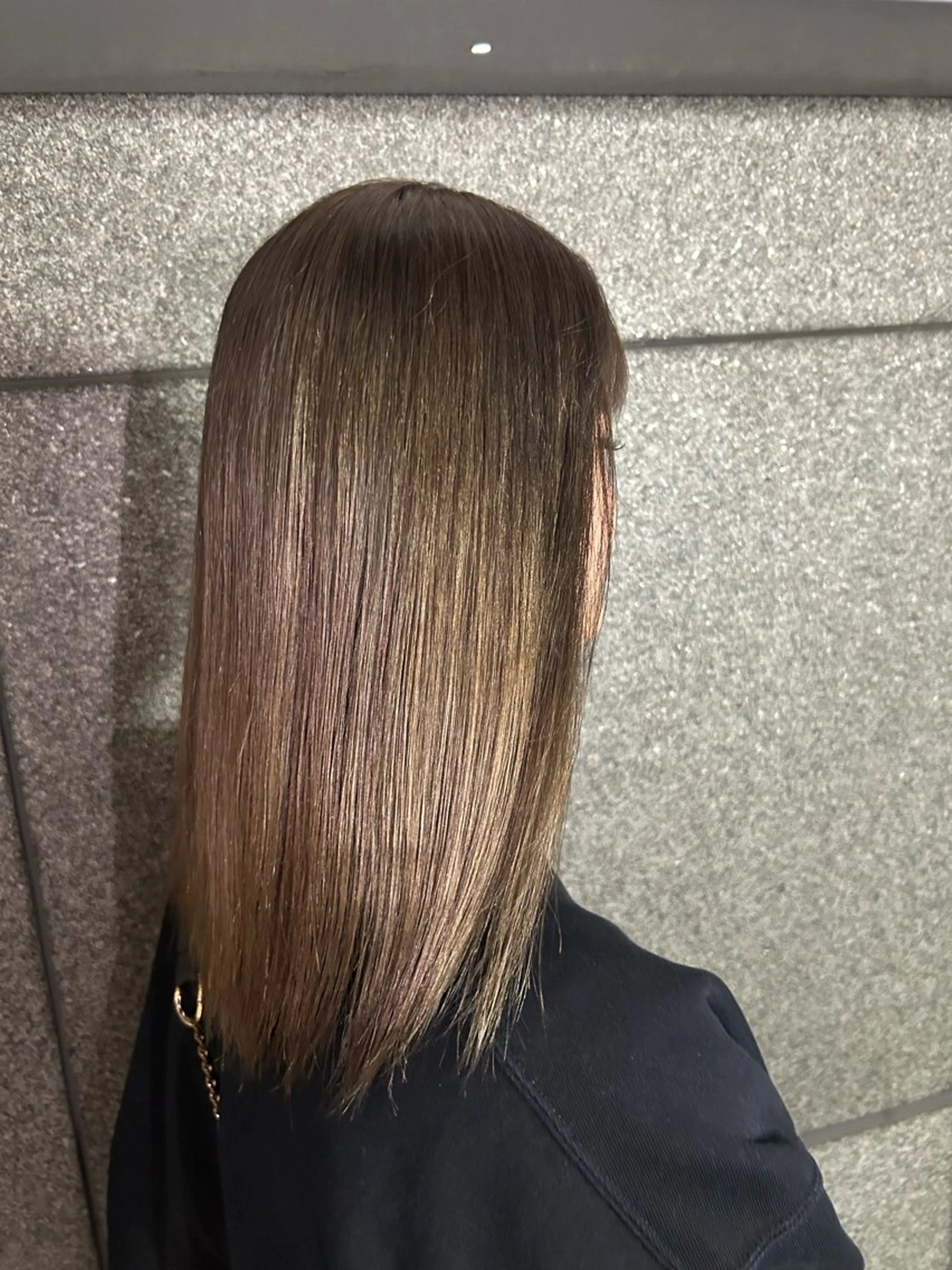 カラー ヘアカラー スパイキーショート/ センターパート/奈菜のヘアスタイル