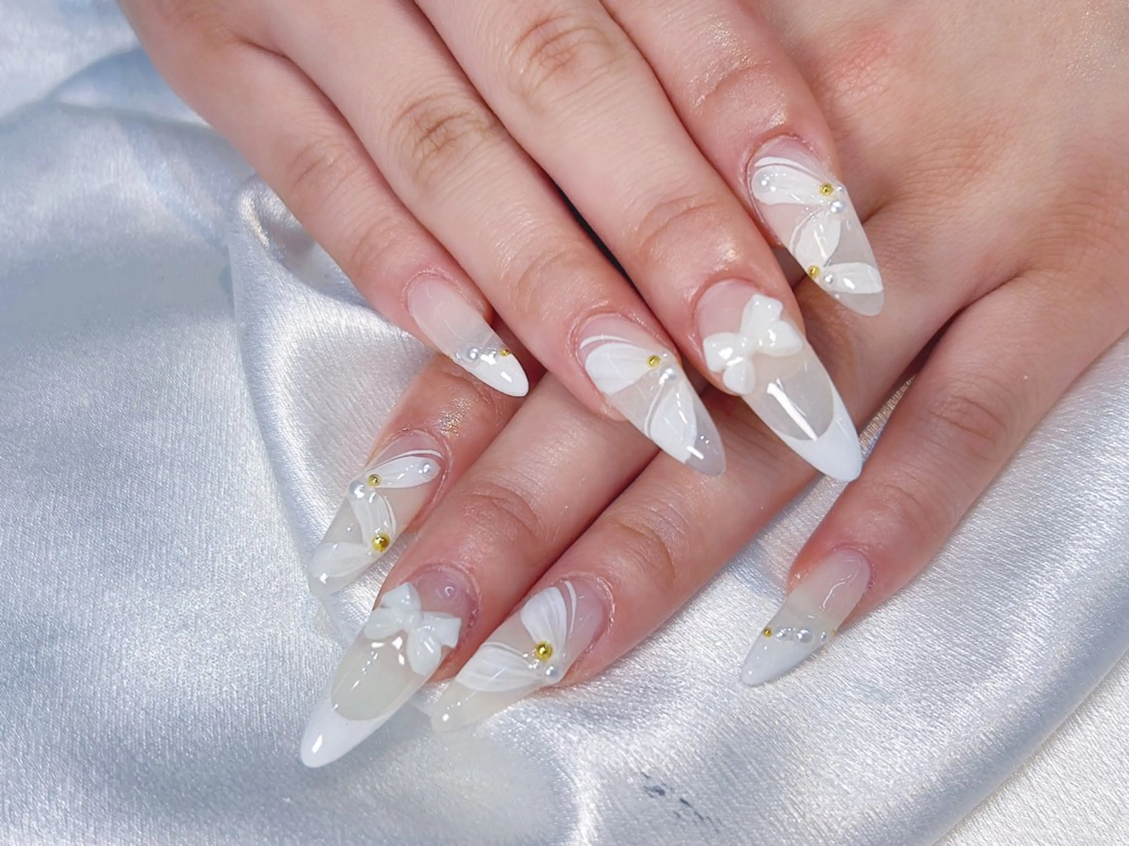 ネイル アートネイル べっ甲ネイル チークネイル 長さ出し フットネイル ハンドネイル ハンドケア ラッキーネイルサロン 西川口東口店のネイルデザイン