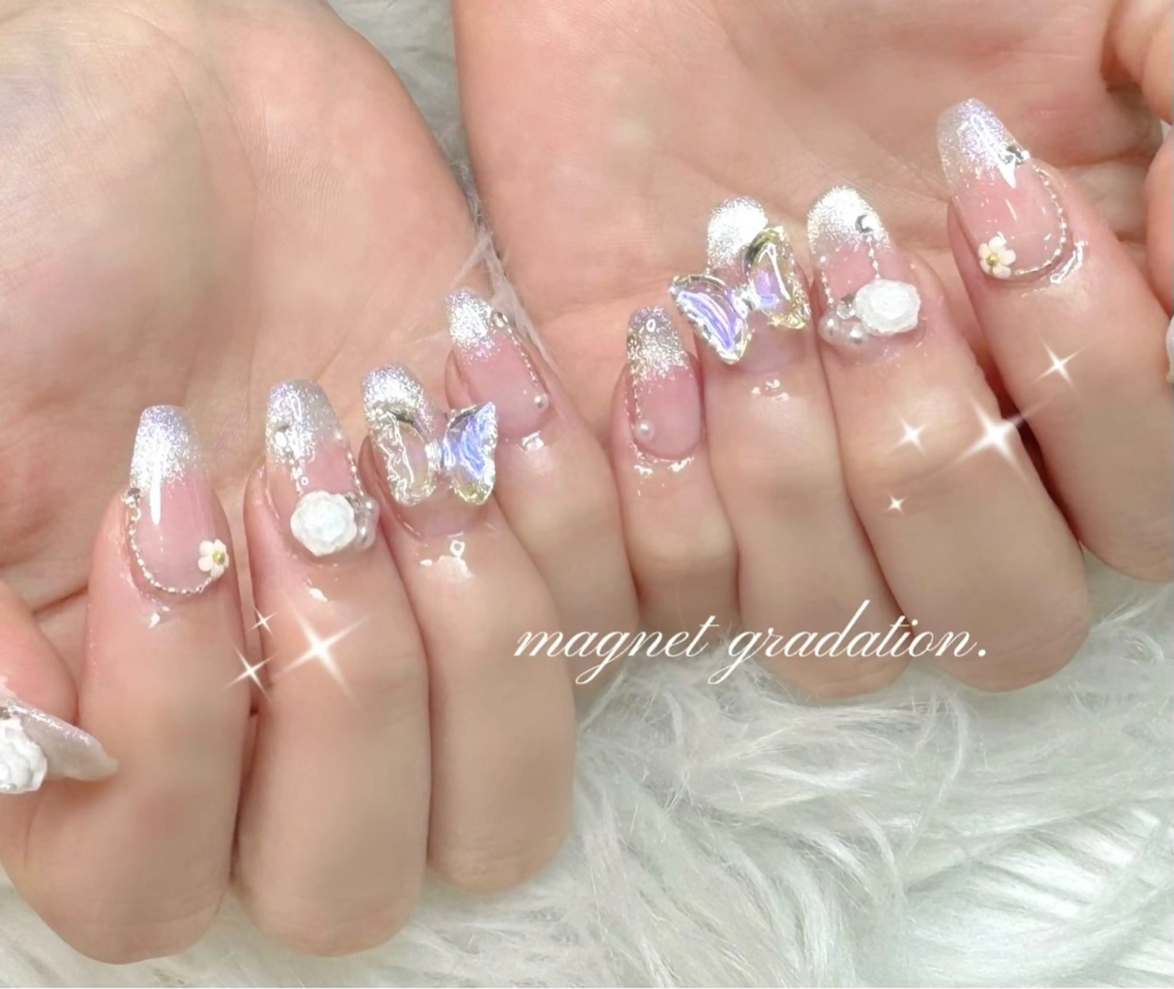 ネイル ハンドネイル UnFLAIR 麻布十番店🧸NAOのネイルデザイン