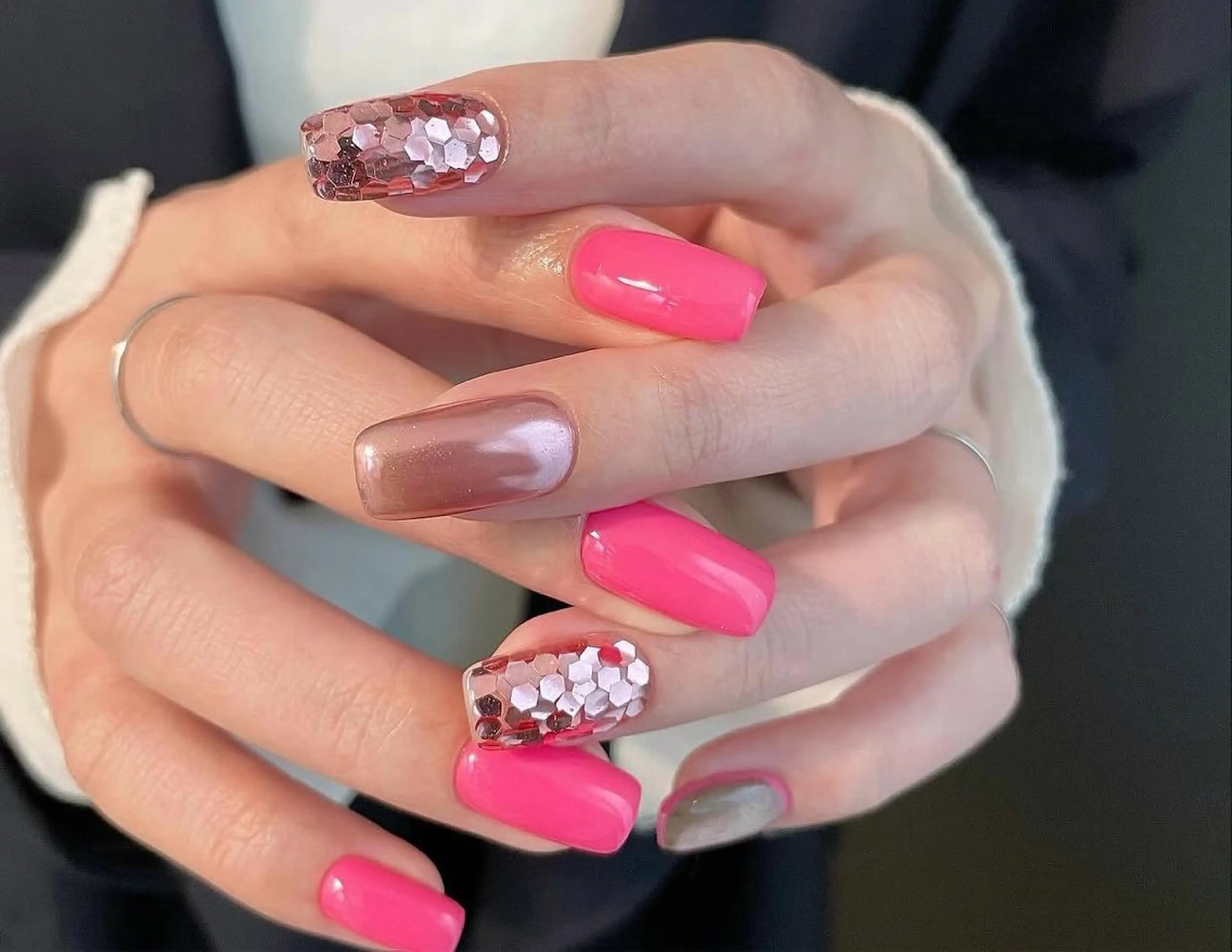 ネイル アートネイル オーロラネイル チークネイル フレンチネイル ガラスフレンチ ハンドネイル 🎀セ リ🎀のネイルデザイン