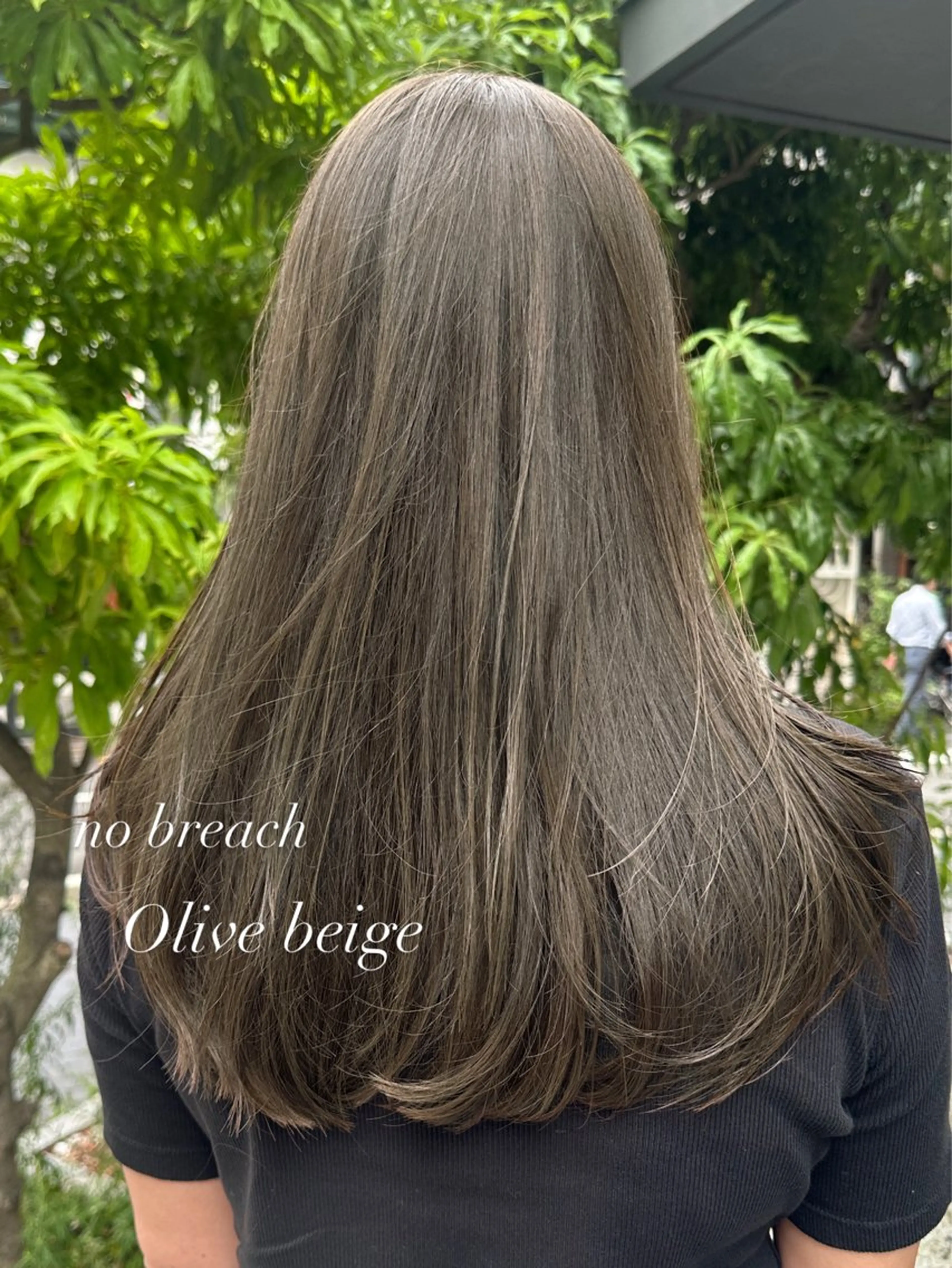 セミロング カラー ベージュカラー ブリーチ ブリーチなしカラー オリーブベージュ オリーブカラー カット ヘアカラー トリートメント M所属・ハイトーン/透け感 カラー🎀真香のヘアスタイル