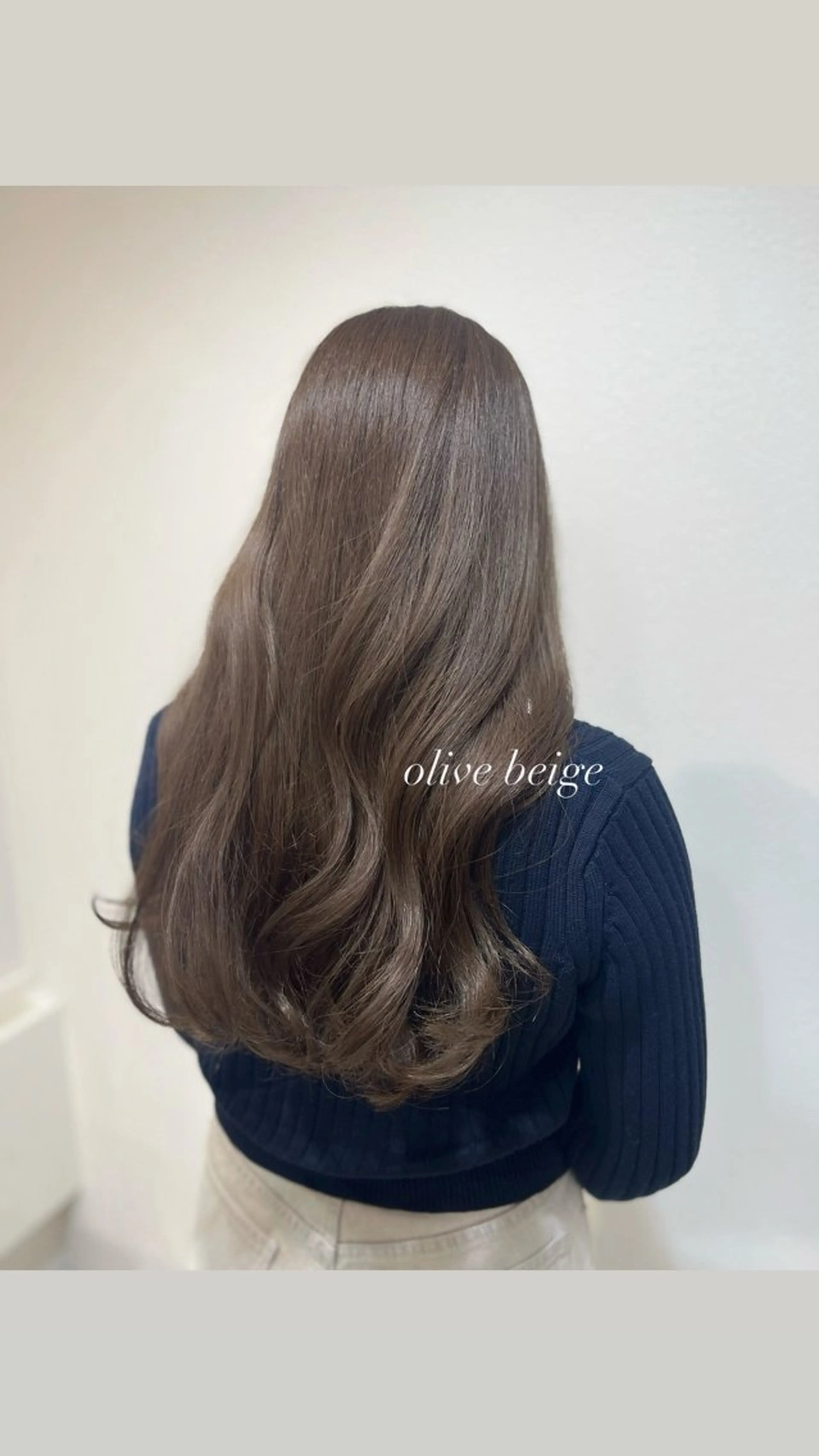 ロング カラー ベージュカラー 透明感カラー オリーブベージュ カット ヘアカラー トリートメント 透明感カラー／ 艶感カラー／RAMUのヘアスタイル