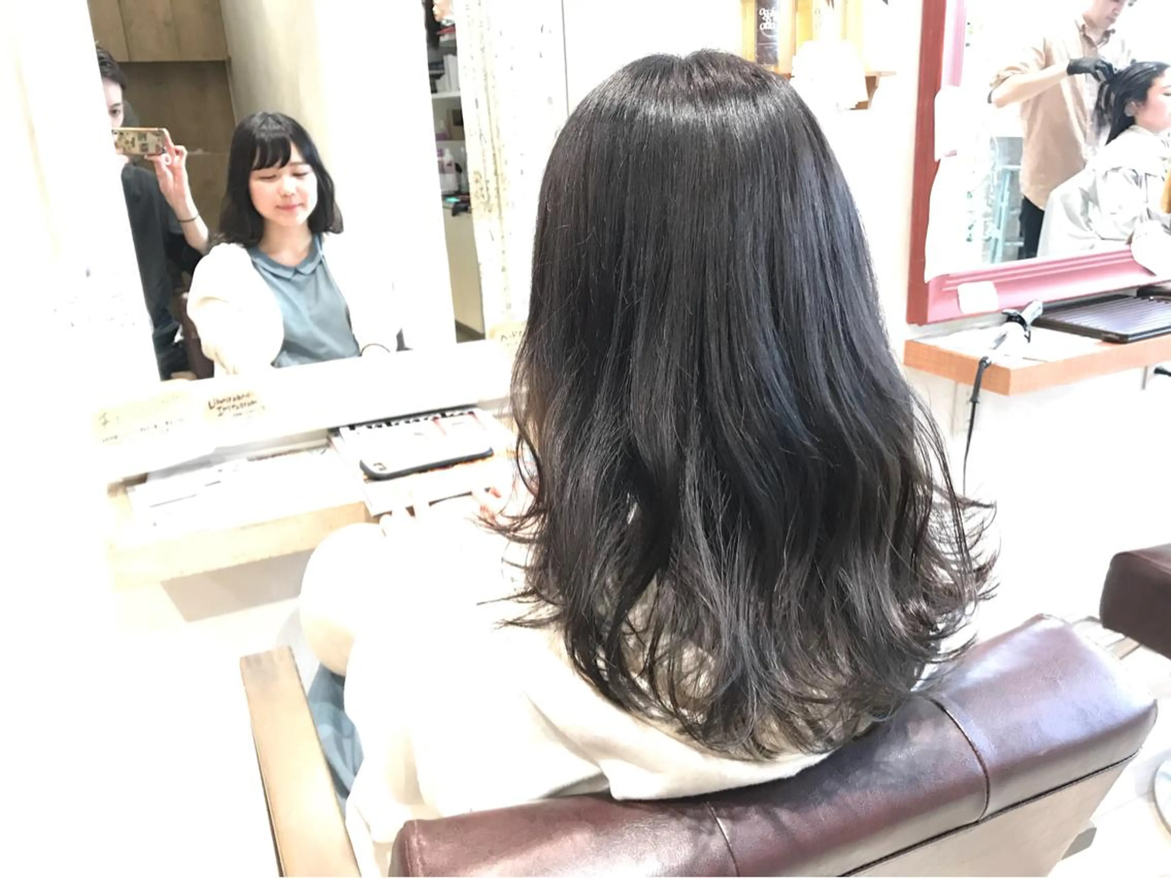 ミディアム カラー イルミナカラー メンズ指名多数!! SiLO 田島のヘアスタイル