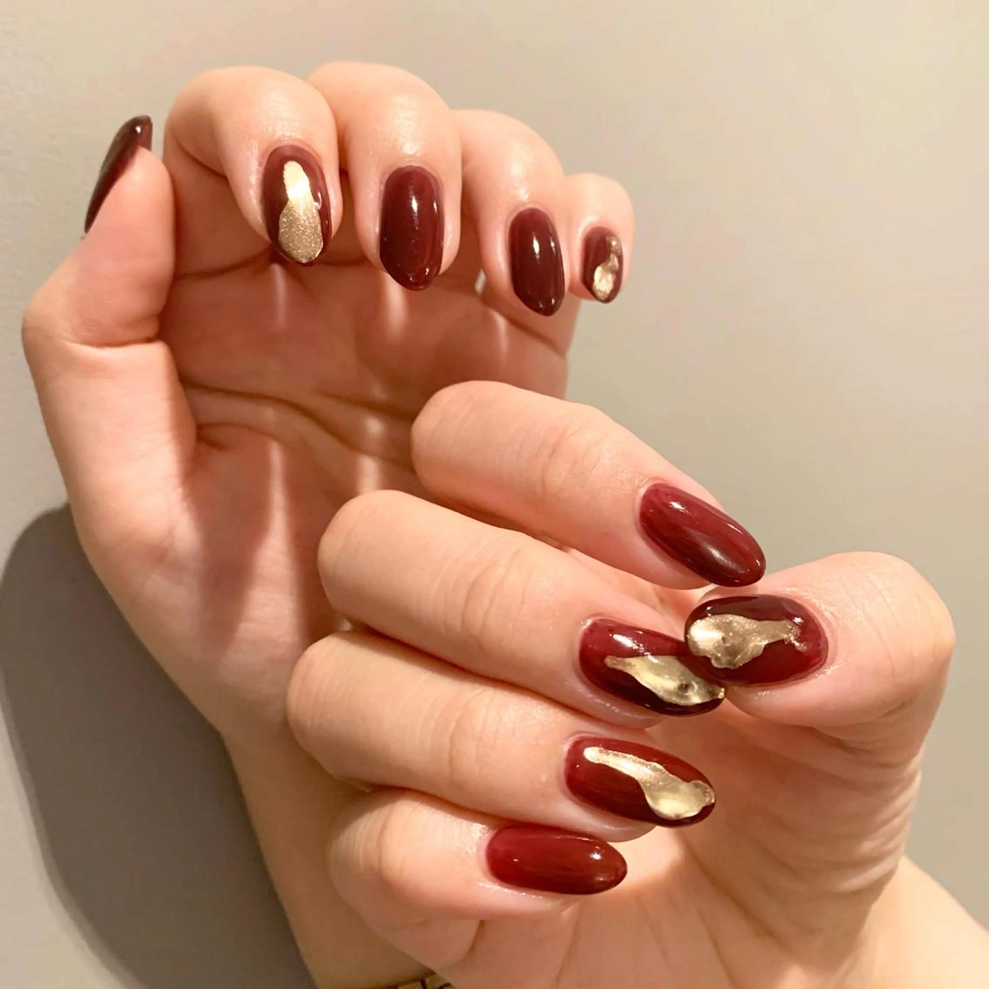 ネイル ハンドネイル ウシク ミユキのネイルデザイン