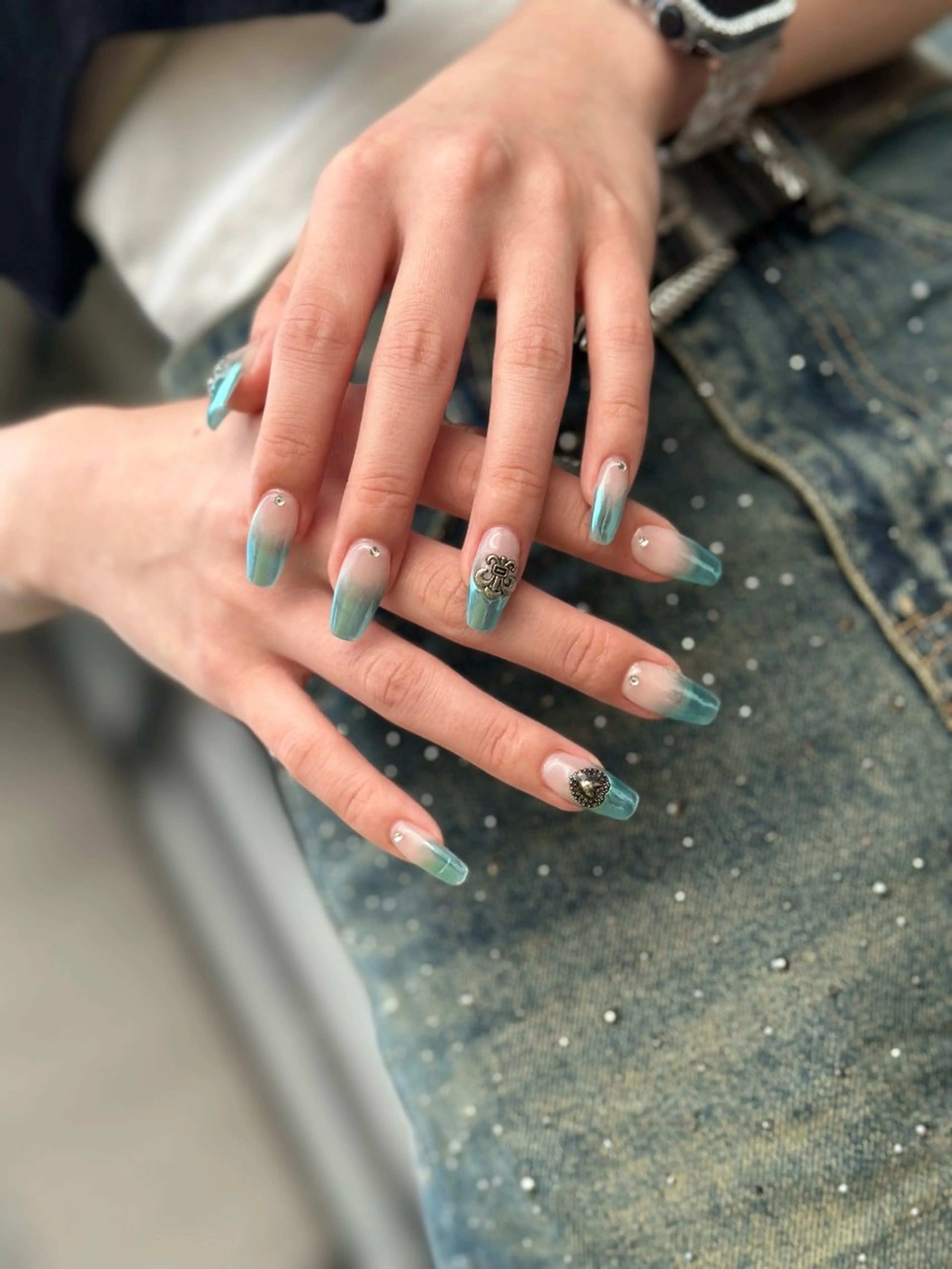 美容学生限定 ハンドorフットネイル⭐︎ 詳細確認必須⭐︎ワンカラーorラメグラ限定の写真