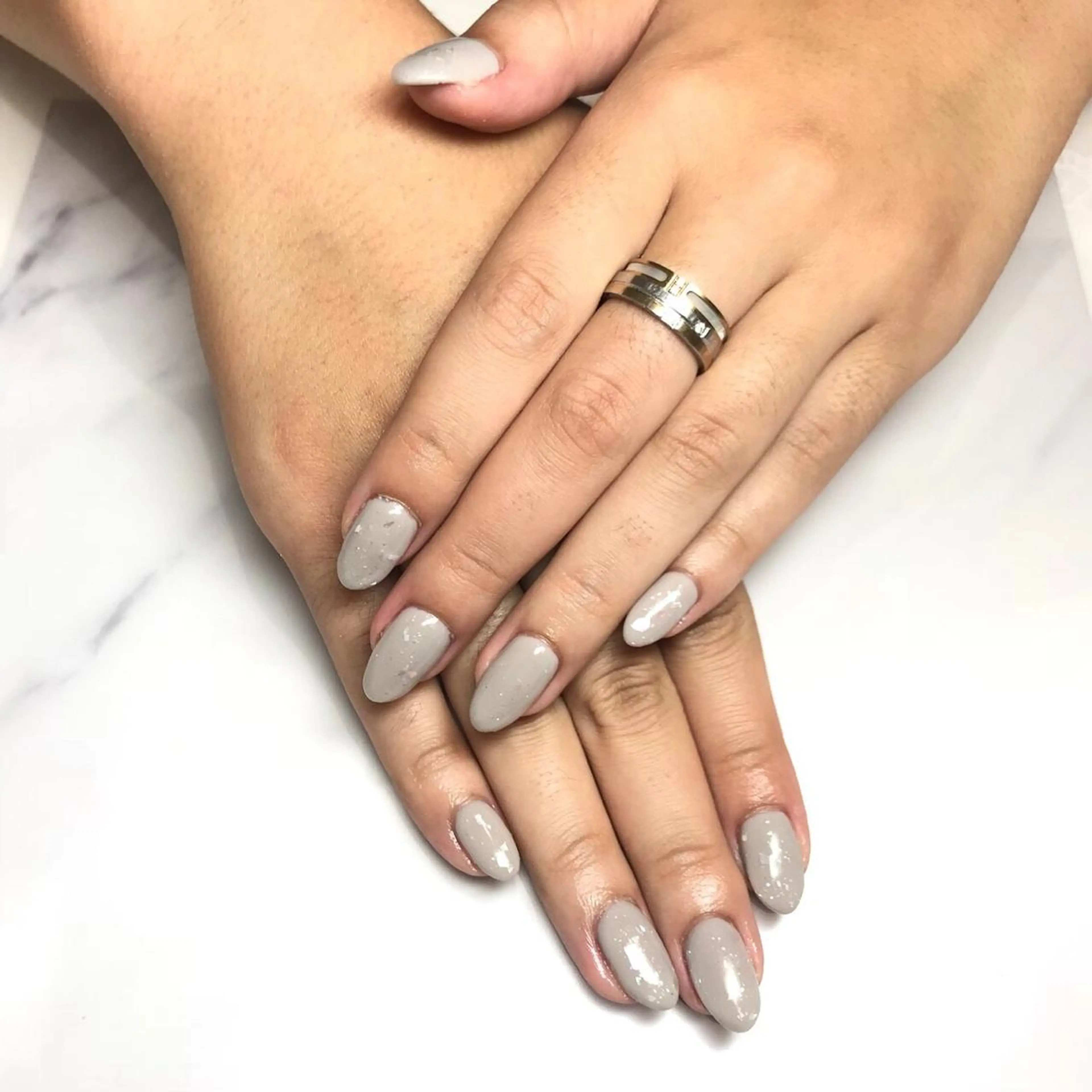 ネイル マツエク・マツパ 指名支持率NO.1 スタイリストのヘアスタイル