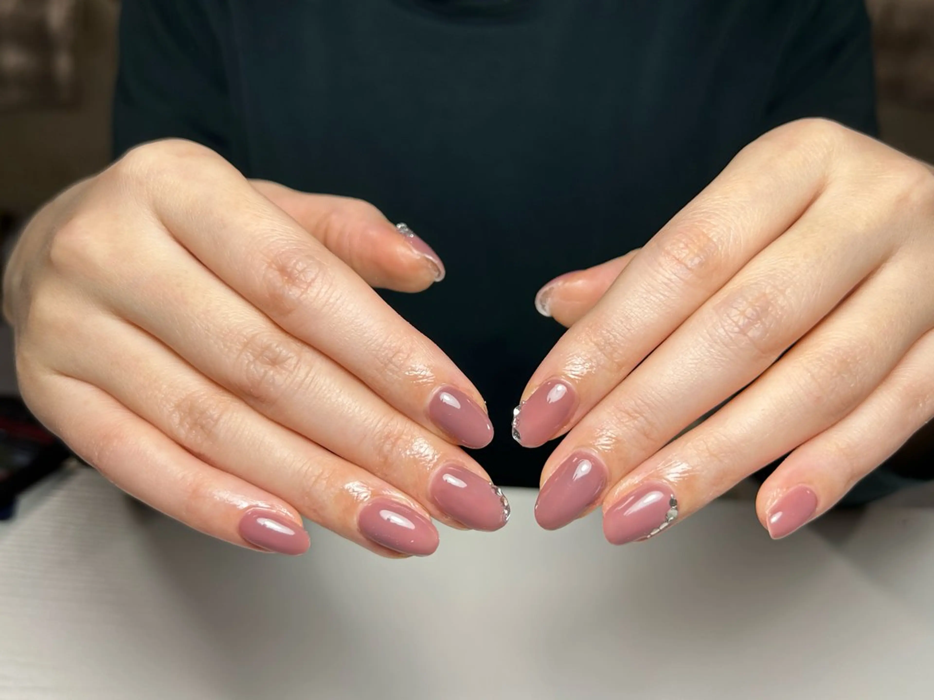 ミディアム ハンドネイル ビン アンのネイルデザイン