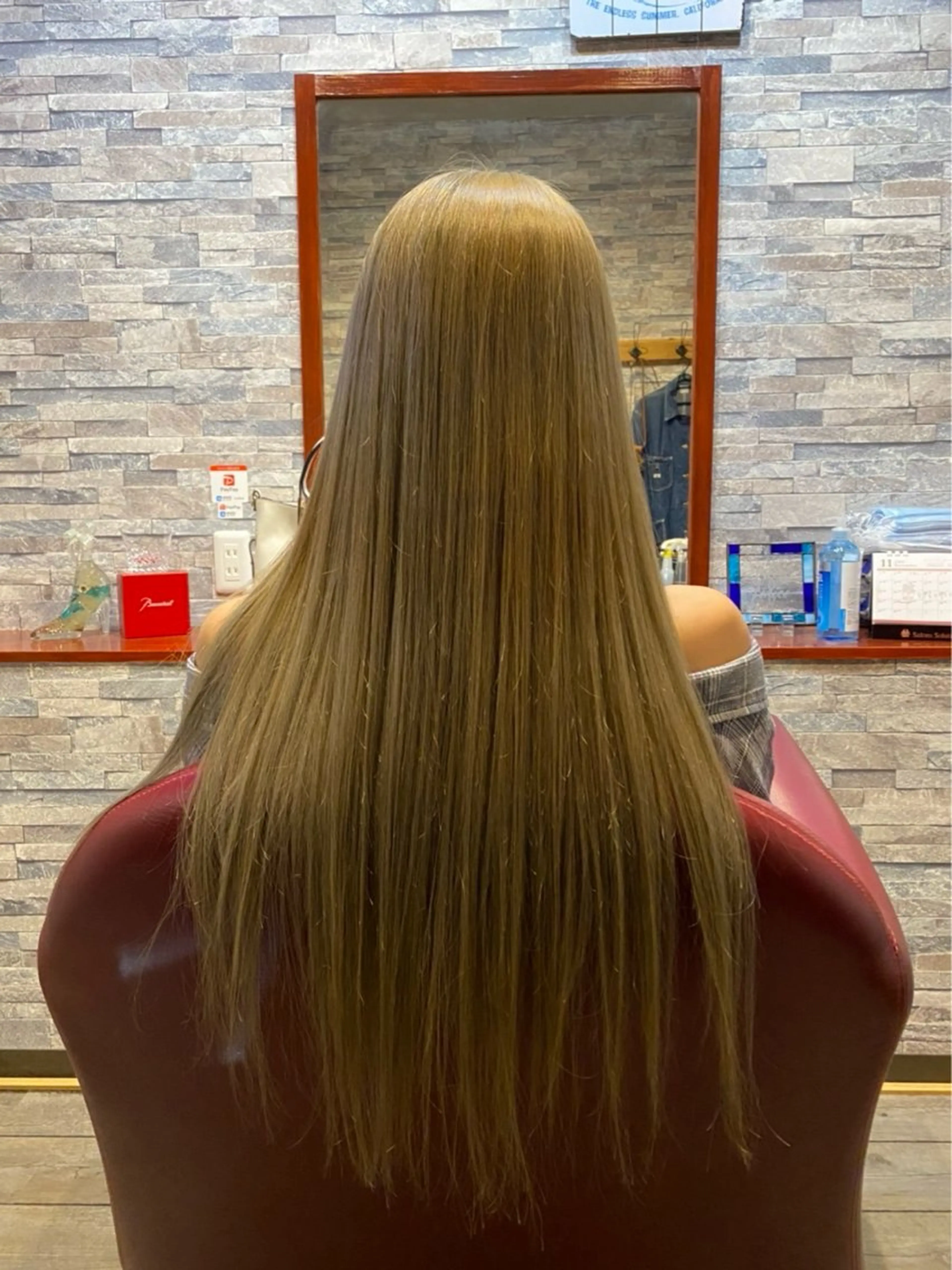 うる艶✨ヘアカラー+酸熱トリートメントの写真