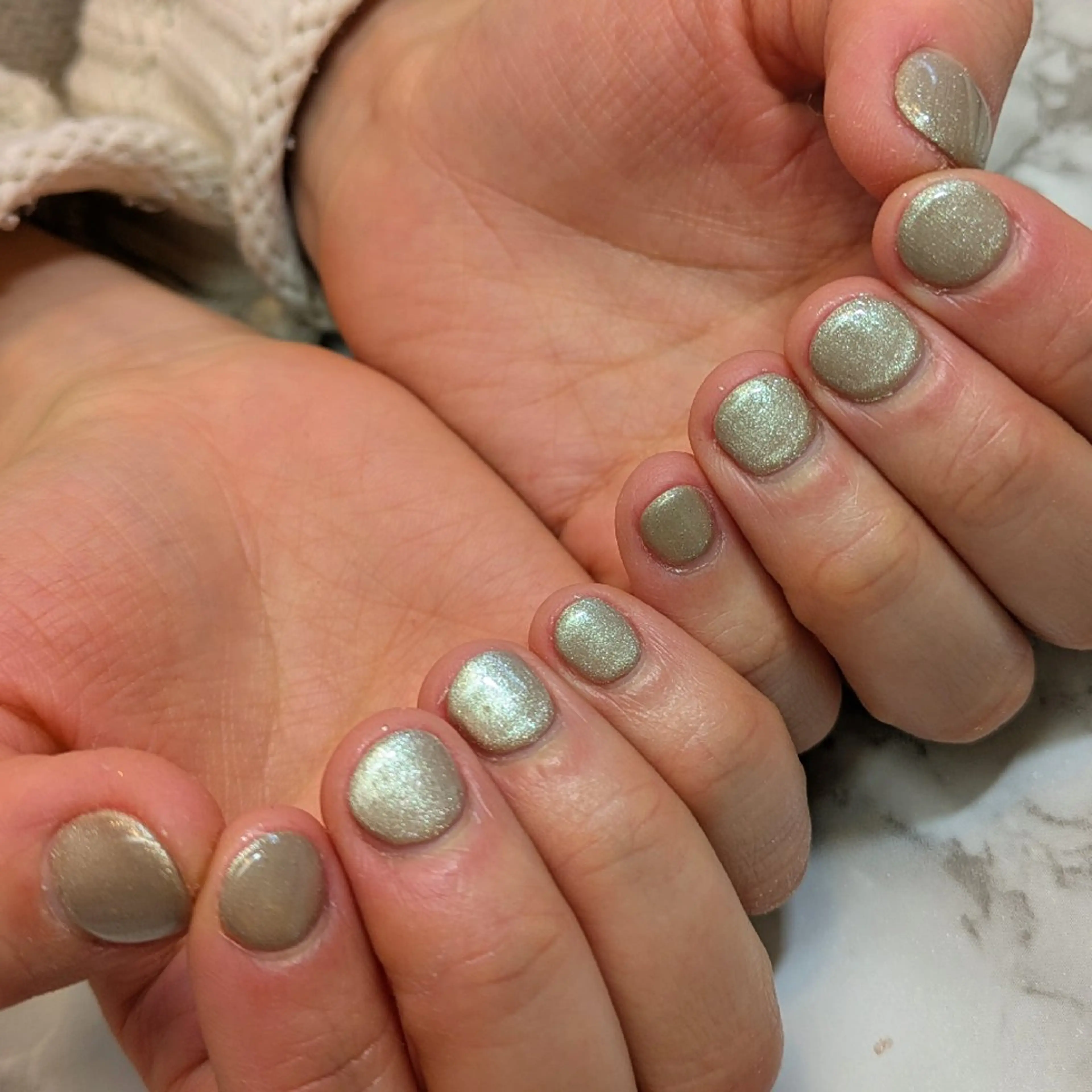 ネイル マグネットネイル ジェヌインネイル 河内のネイルデザイン