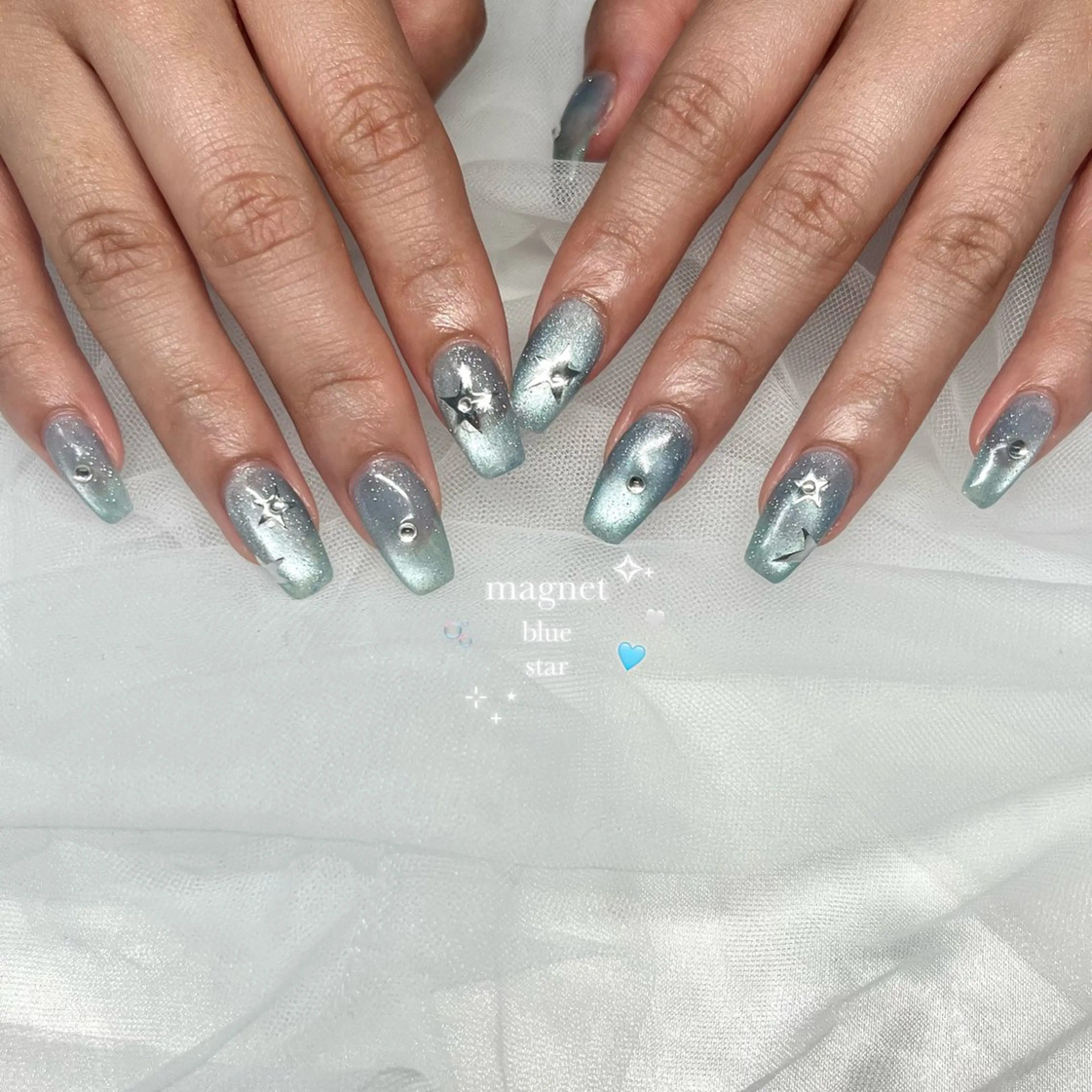 ネイル 長さ出し フラッシュネイル ジェルネイル マグネットネイル 持ち込み ハンドネイル 🌷Gemini nami🌷のネイルデザイン