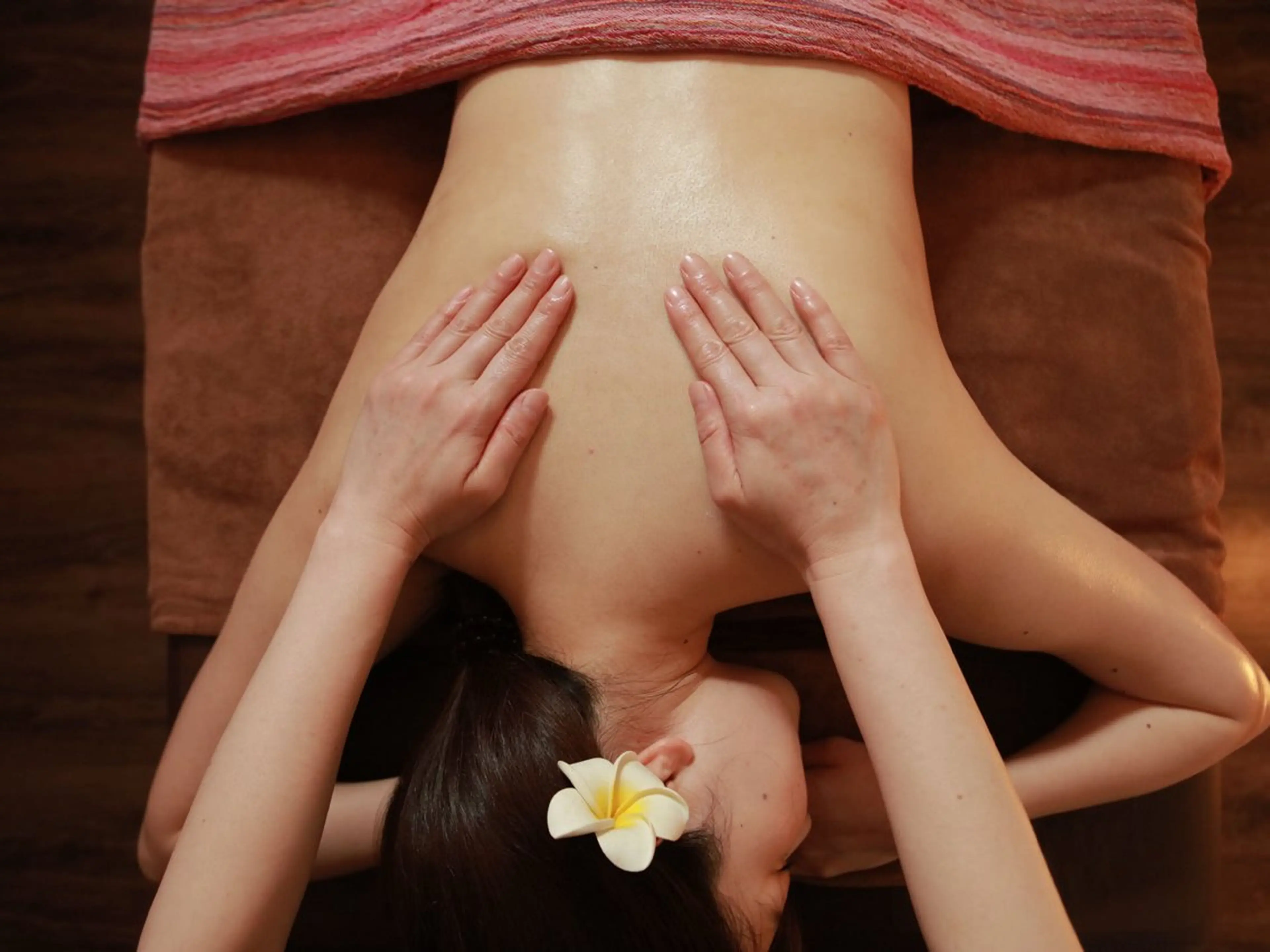 【人気No.1✨】全身アロマオイルマッサージ120分🌺の写真