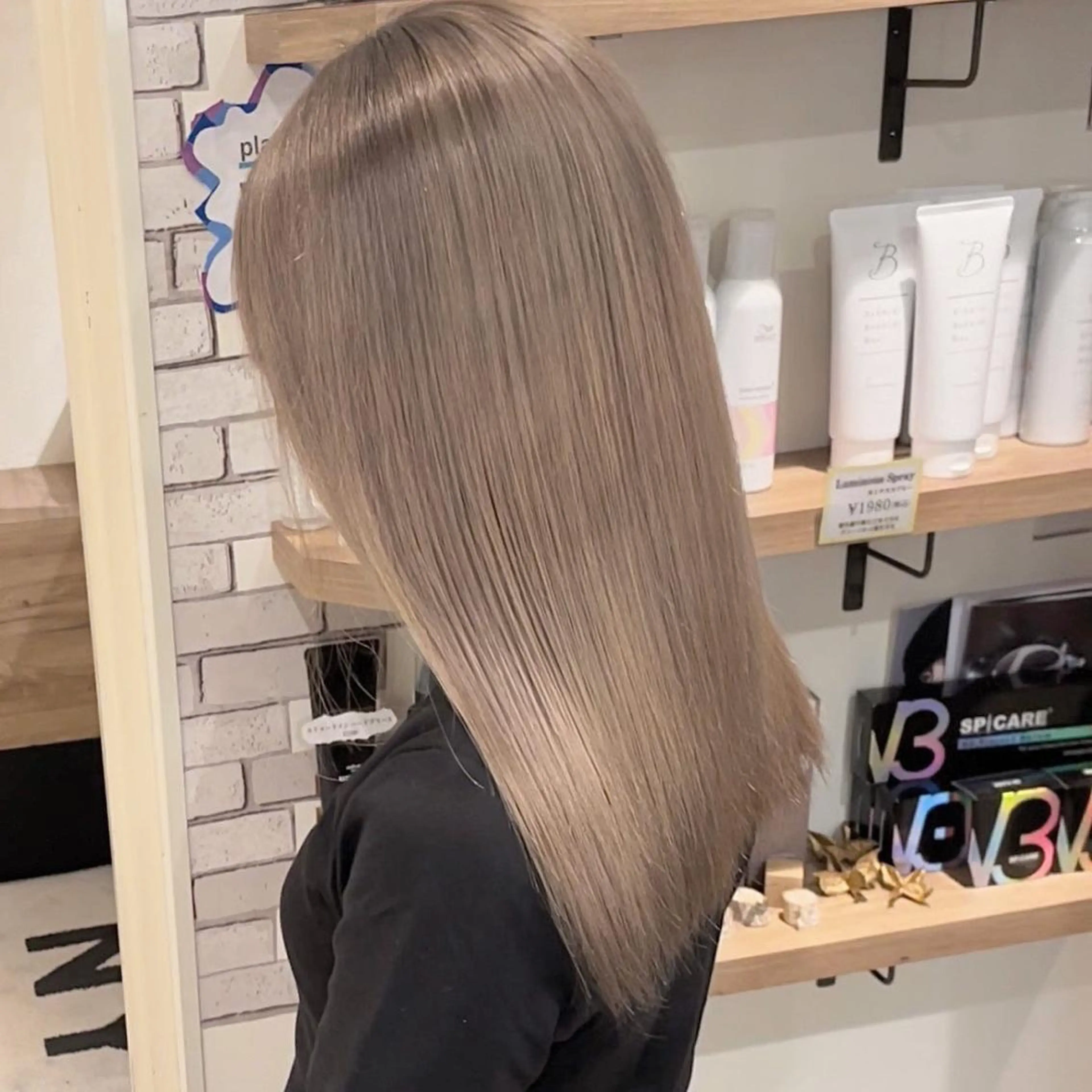 セミロング トリートメント 大人可愛い/レイヤー /ブリーチ/溝口誠二のヘアスタイル