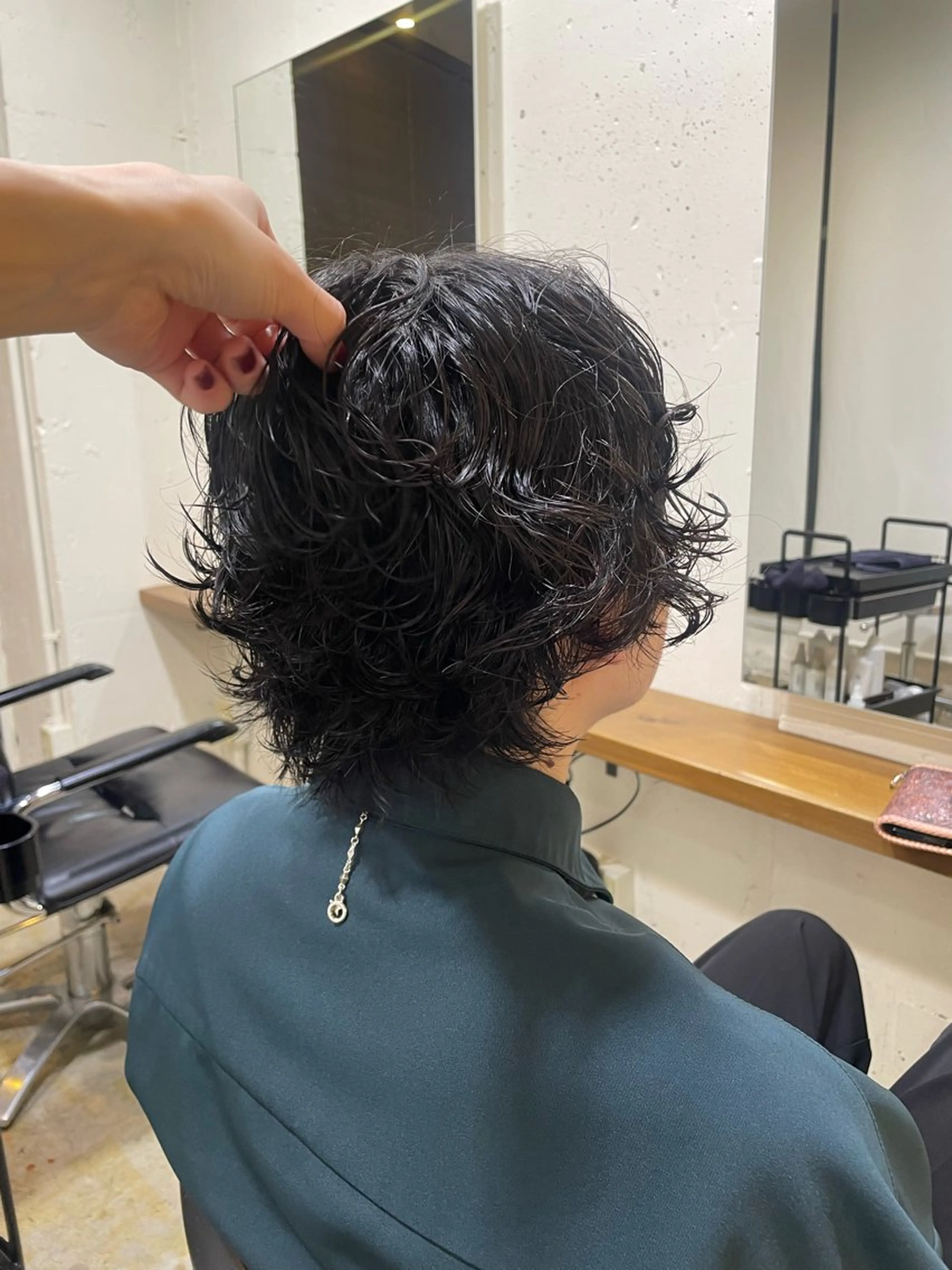 ミディアム パーマ メンズ RIN／韓国ヘア レイヤーカットのヘアスタイル