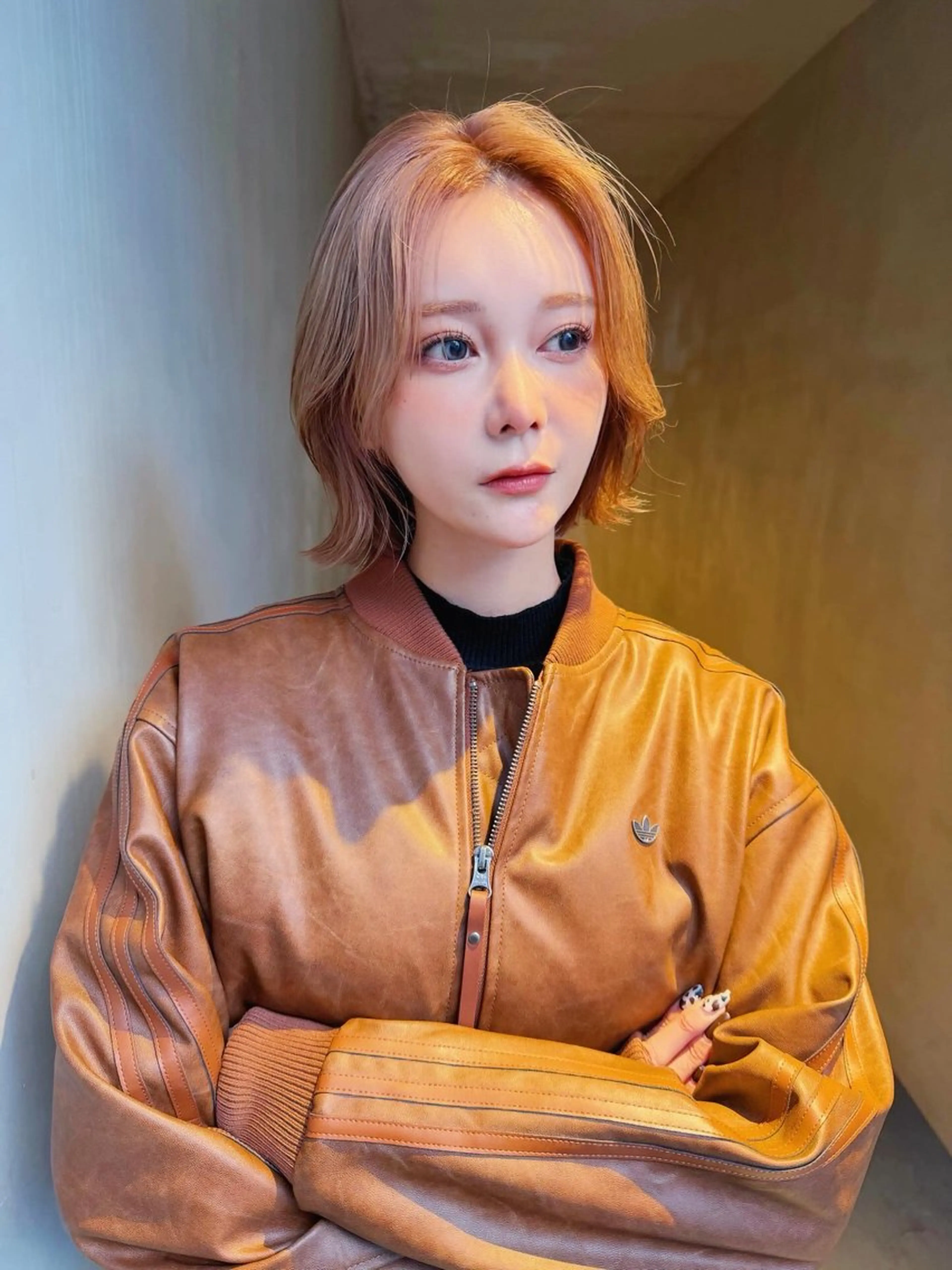 ミディアム カラー ベージュカラー ミルクティーベージュ ボブ カット ヘアカラー トリートメント AiM 大名　似合わせカットのヘアスタイル