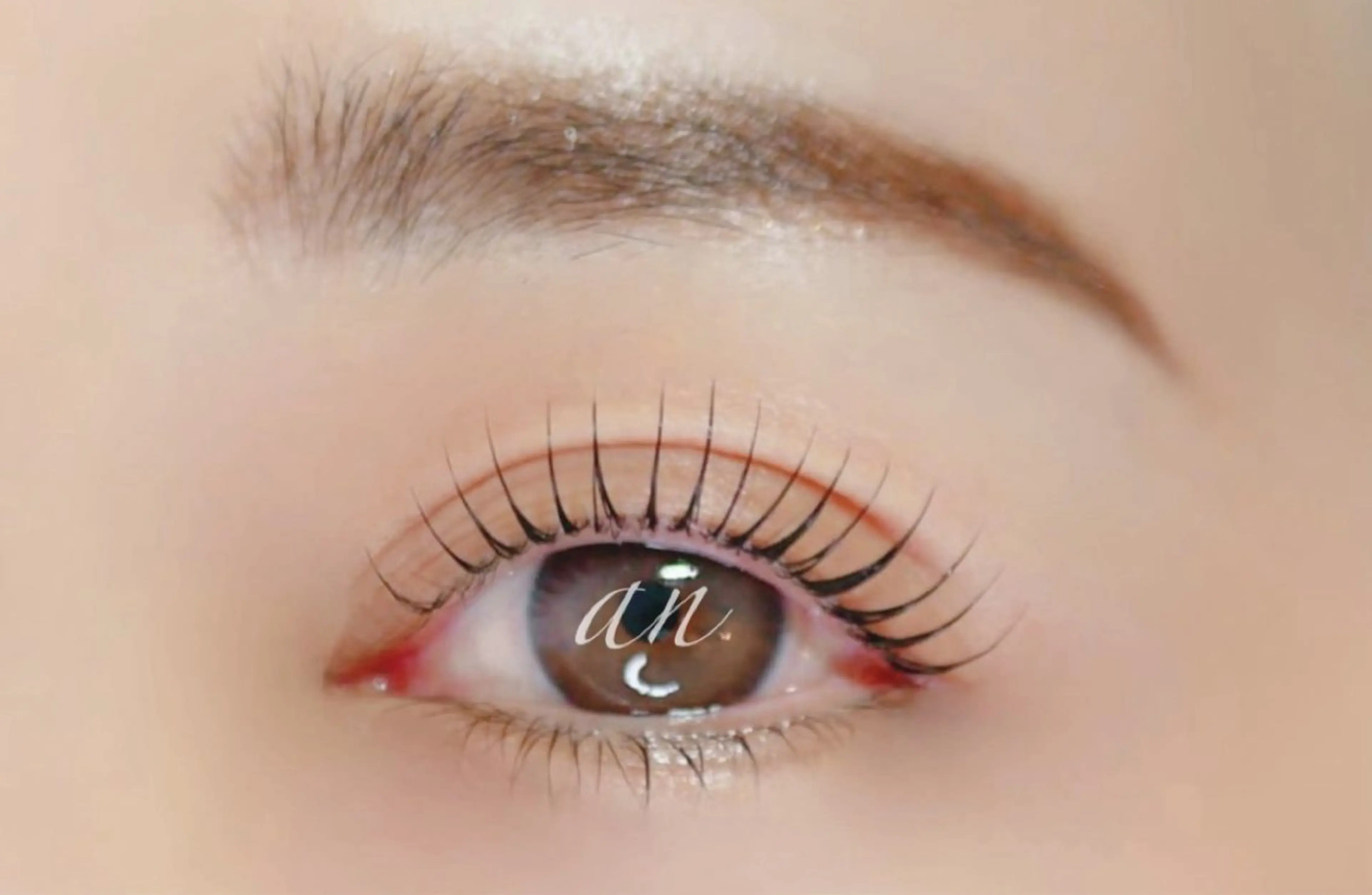 上下まつ毛パーマの写真